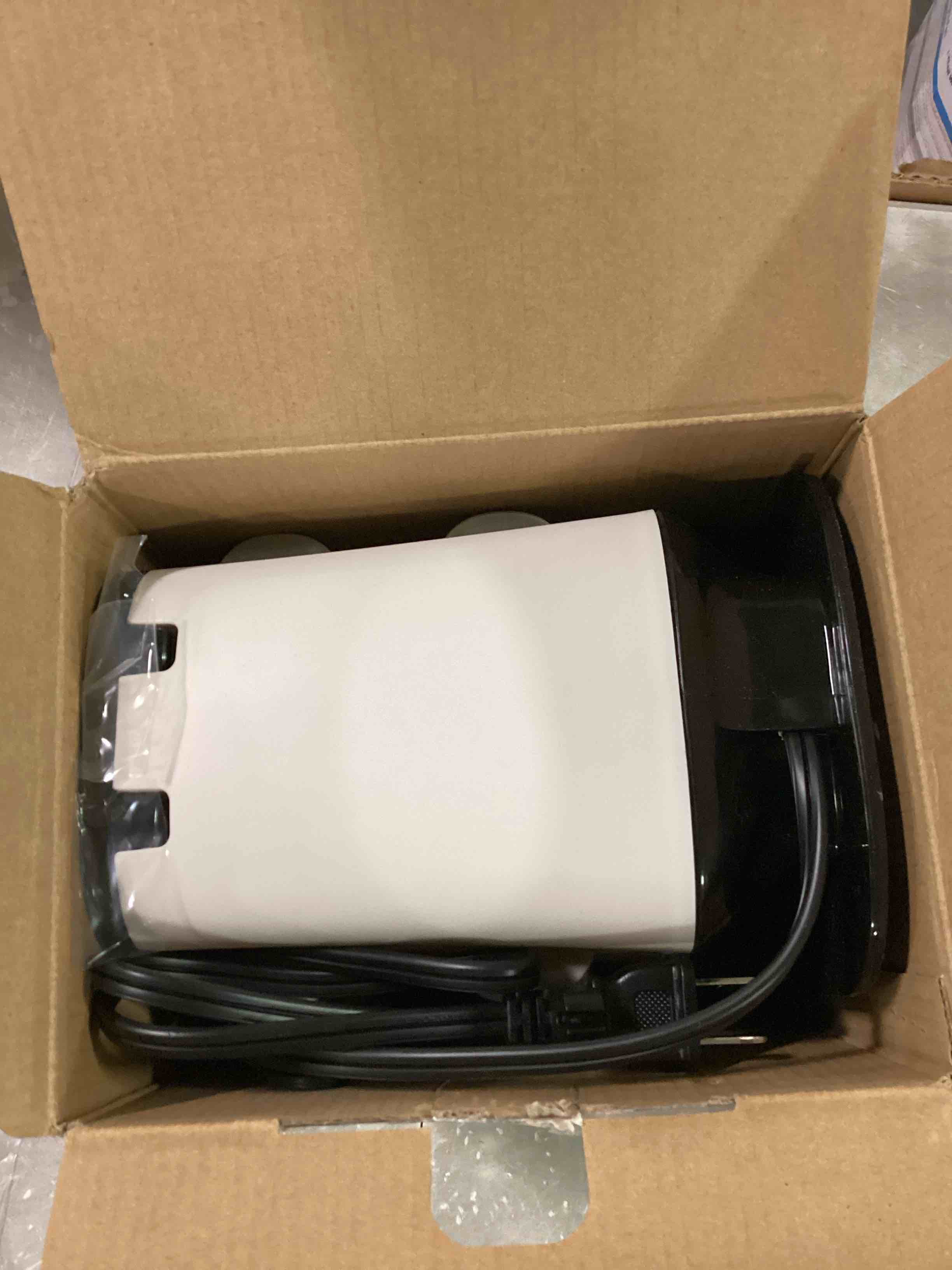 https://s3.amazonaws.com/lotting-images-prod/bidfta/GRN6842440_1721320663120.jpeg
