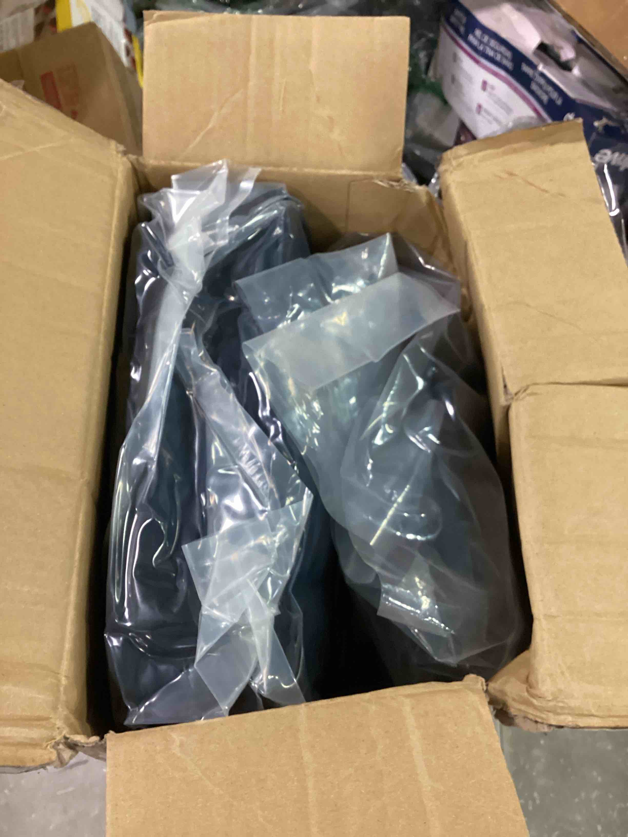 https://s3.amazonaws.com/lotting-images-prod/bidfta/GRN6842514_1721328029313.jpeg