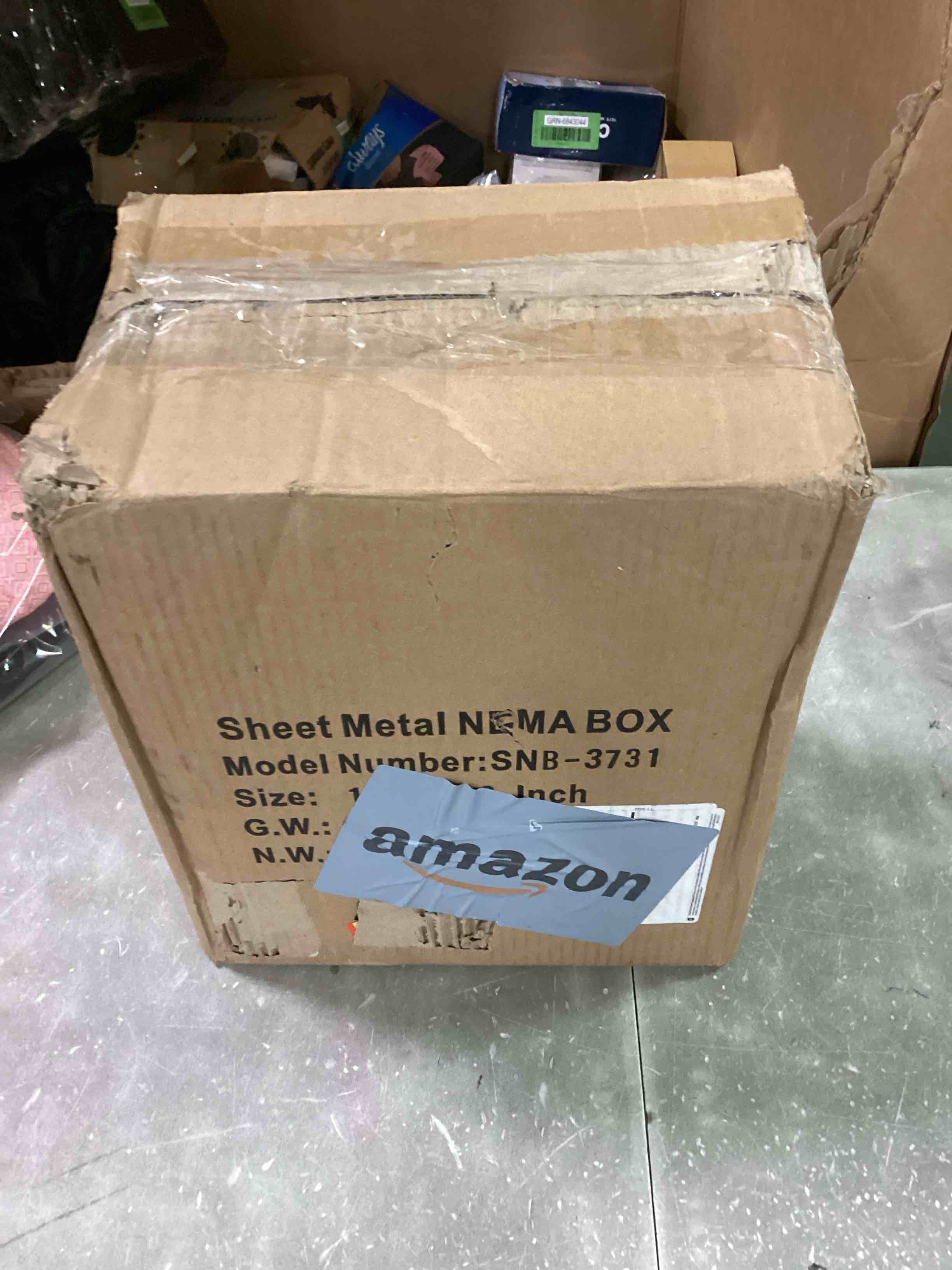 https://s3.amazonaws.com/lotting-images-prod/bidfta/GRN6843055_1721662900317.jpeg