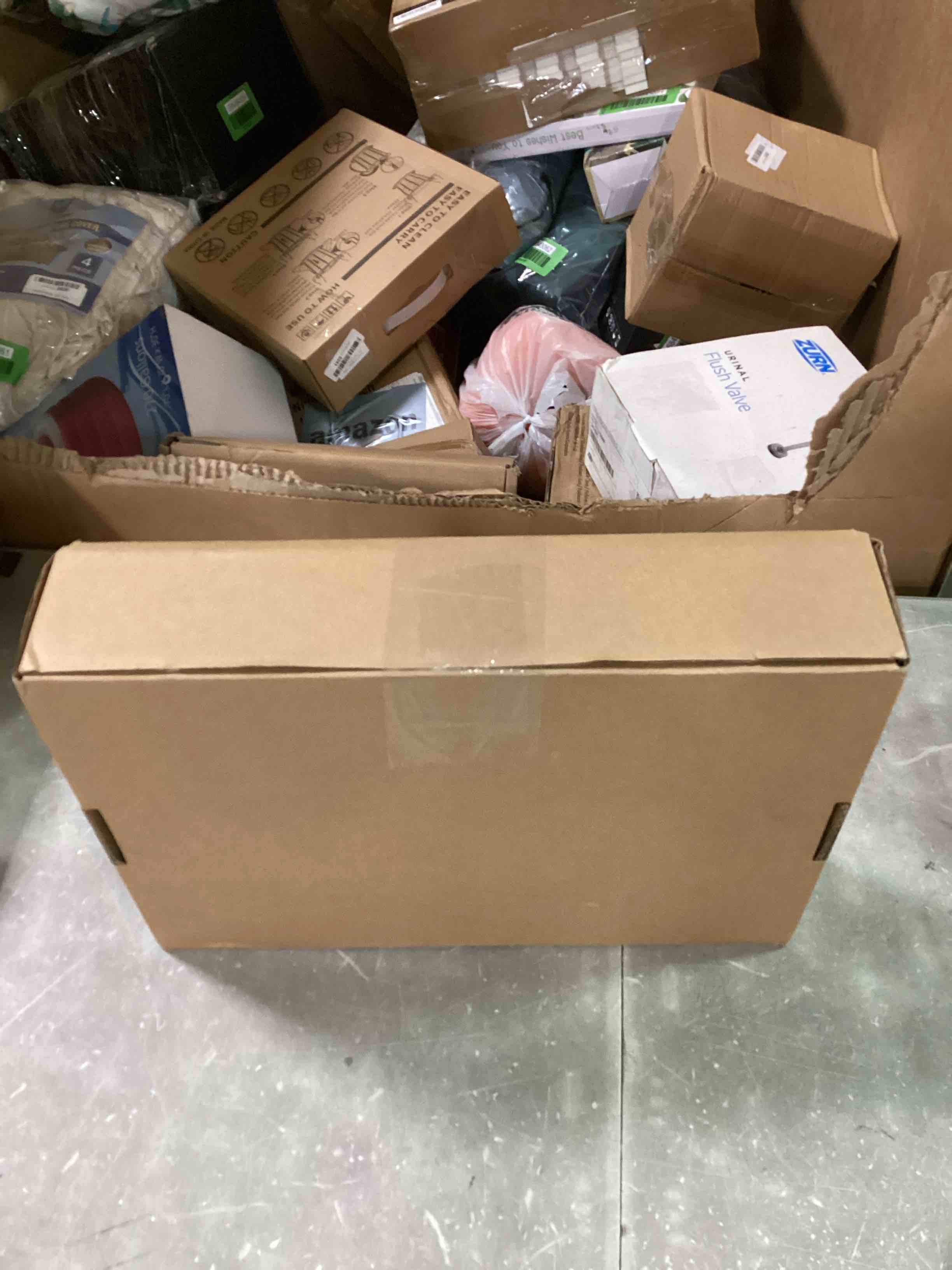 https://s3.amazonaws.com/lotting-images-prod/bidfta/GRN6843076_1721666827620.jpeg