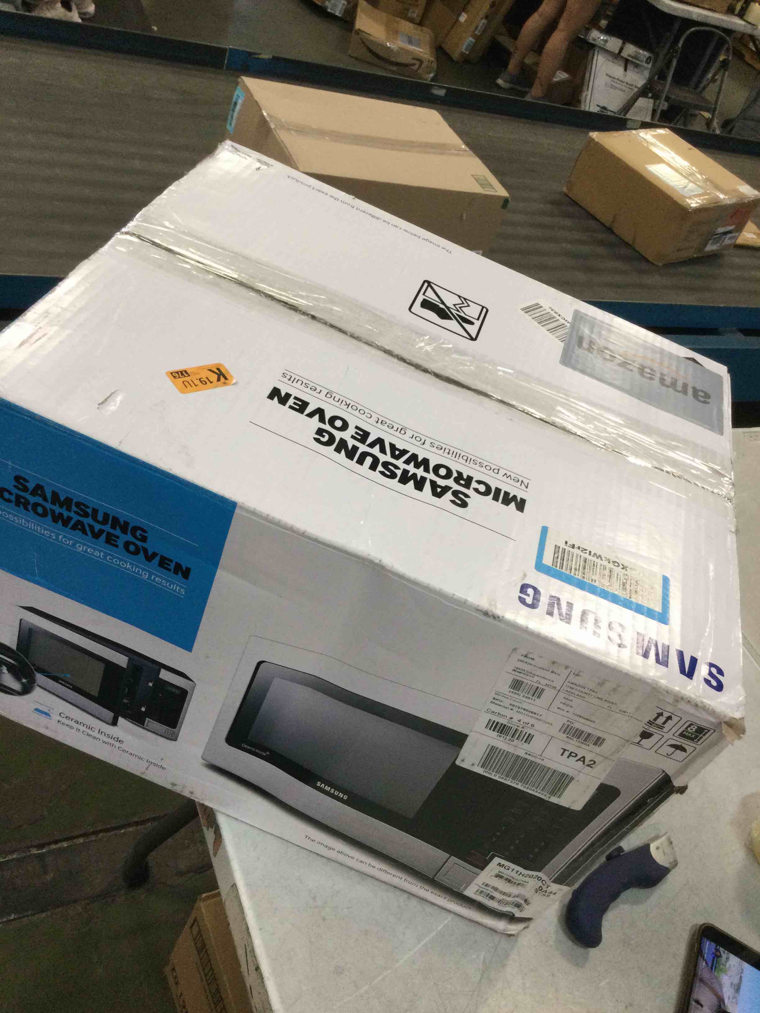 https://s3.amazonaws.com/lotting-images-prod/bidfta/GRN6844262_1721237590456.jpeg