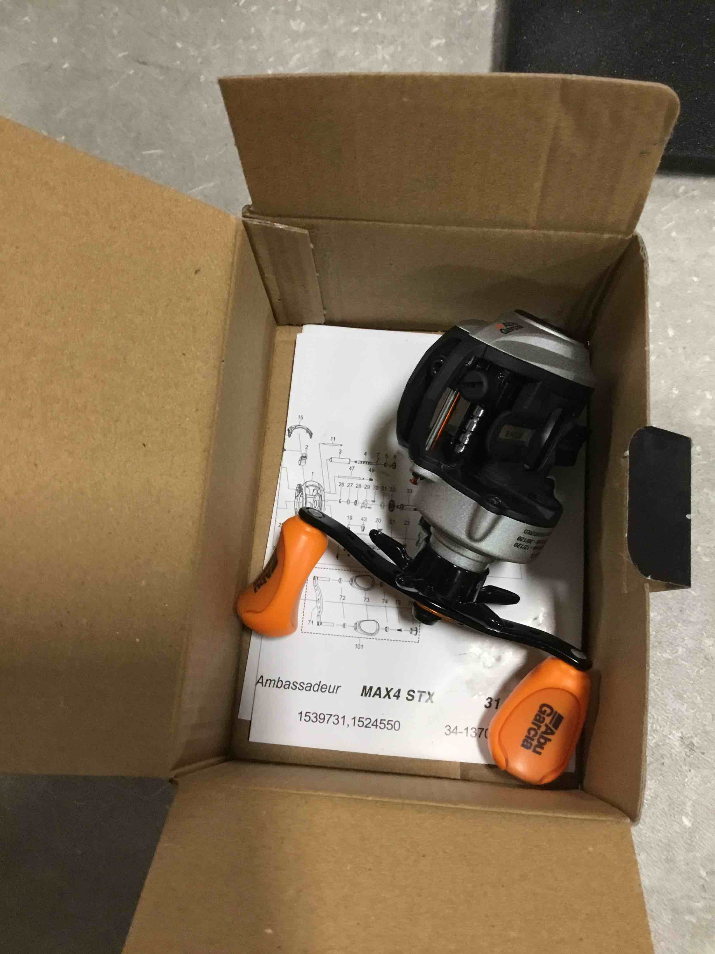 https://s3.amazonaws.com/lotting-images-prod/bidfta/GRN6844610_1721328359179.jpeg
