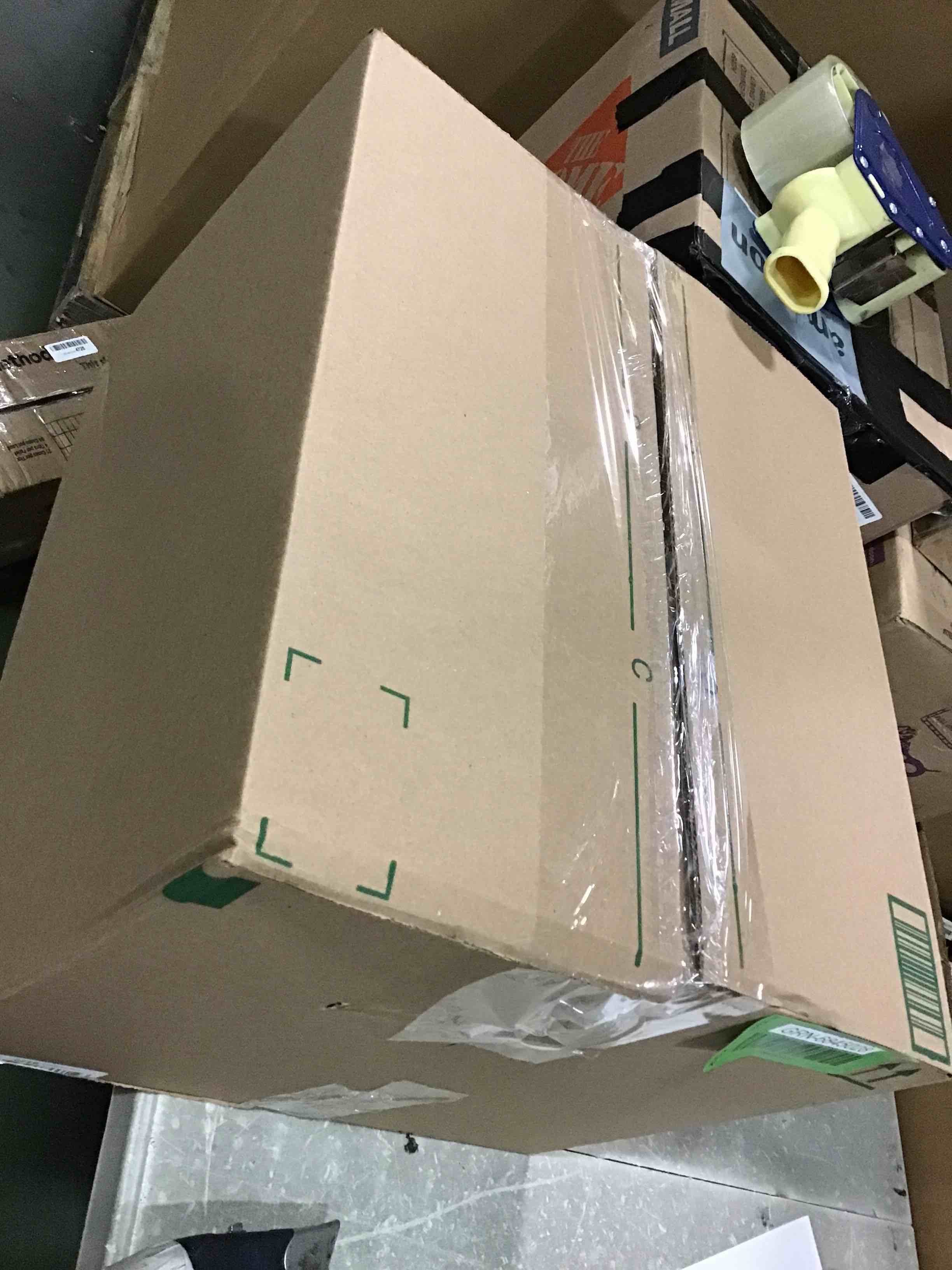 https://s3.amazonaws.com/lotting-images-prod/bidfta/GRN6845028_1721231248196.jpeg