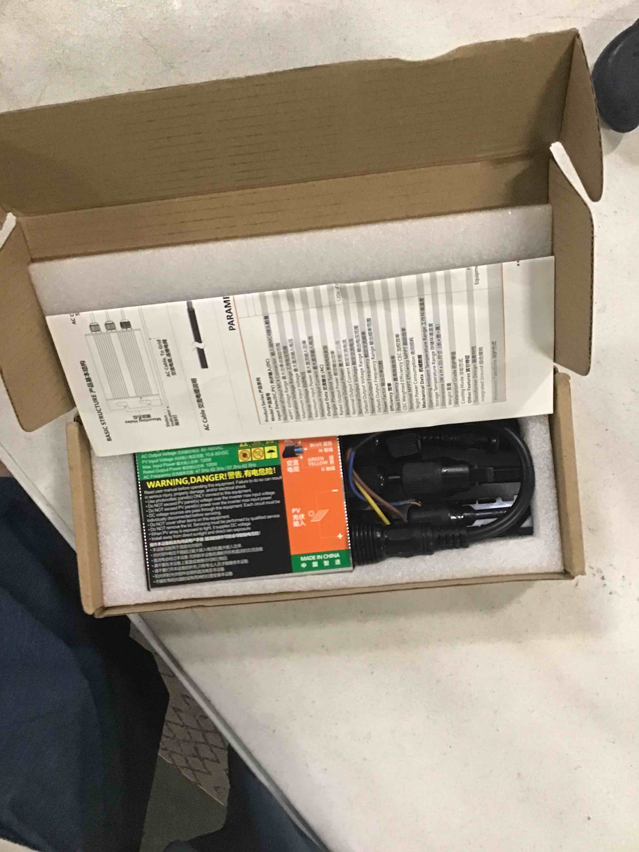 https://s3.amazonaws.com/lotting-images-prod/bidfta/GRN6846150_1721773974196.jpeg