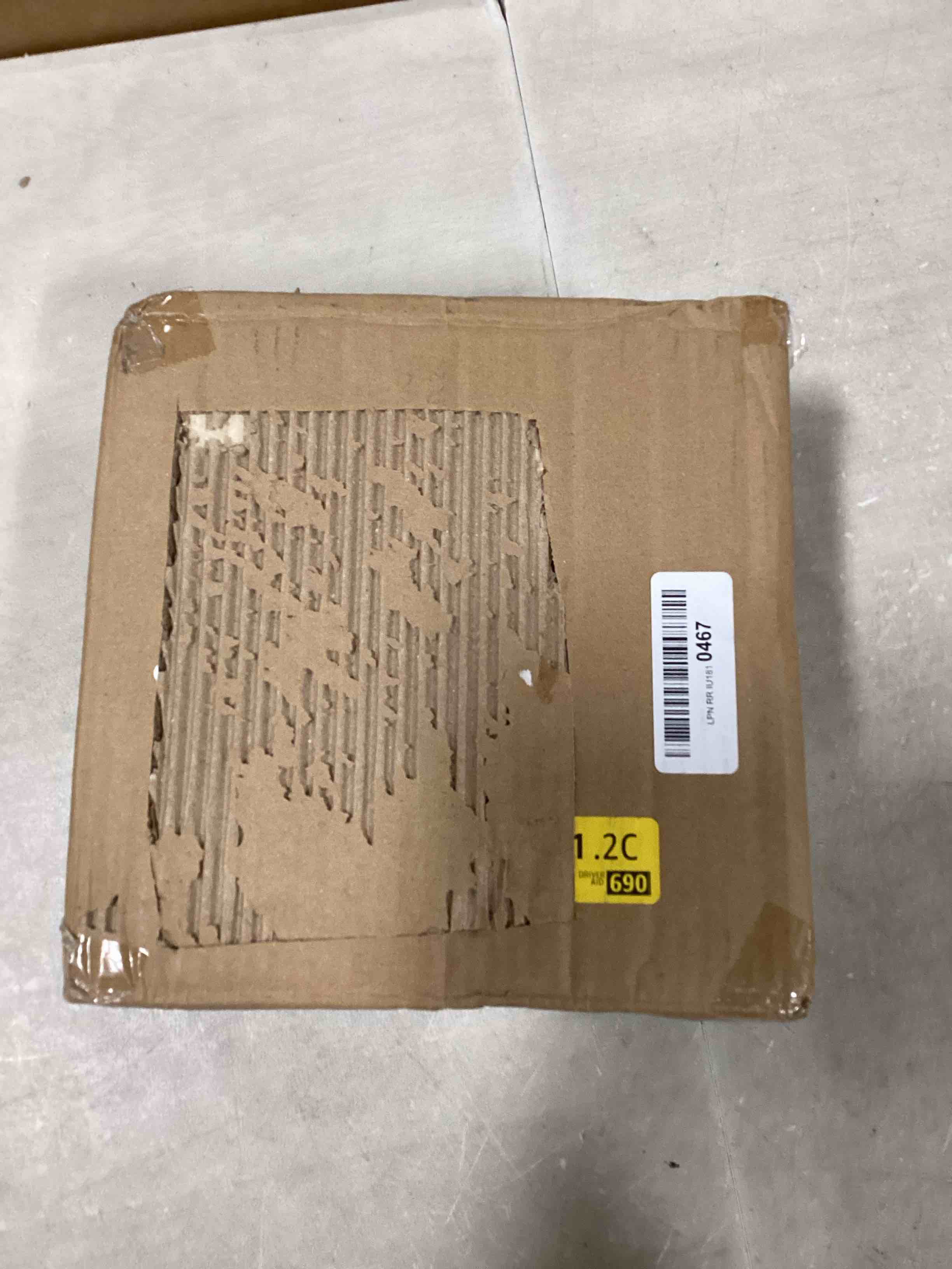 https://s3.amazonaws.com/lotting-images-prod/bidfta/GRN6847513_1721738670485.jpeg