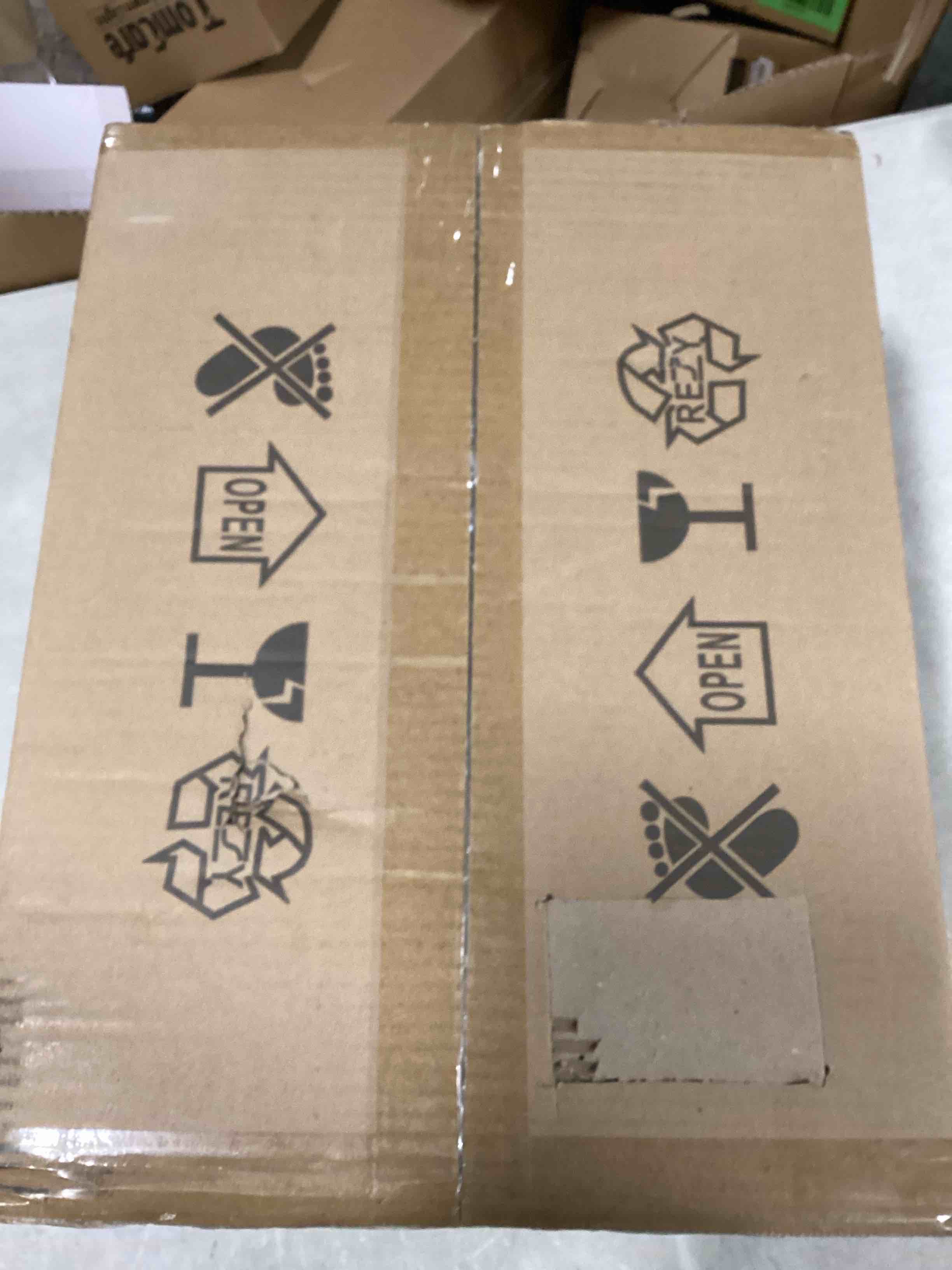 https://s3.amazonaws.com/lotting-images-prod/bidfta/GRN6847516_1721739088989.jpeg