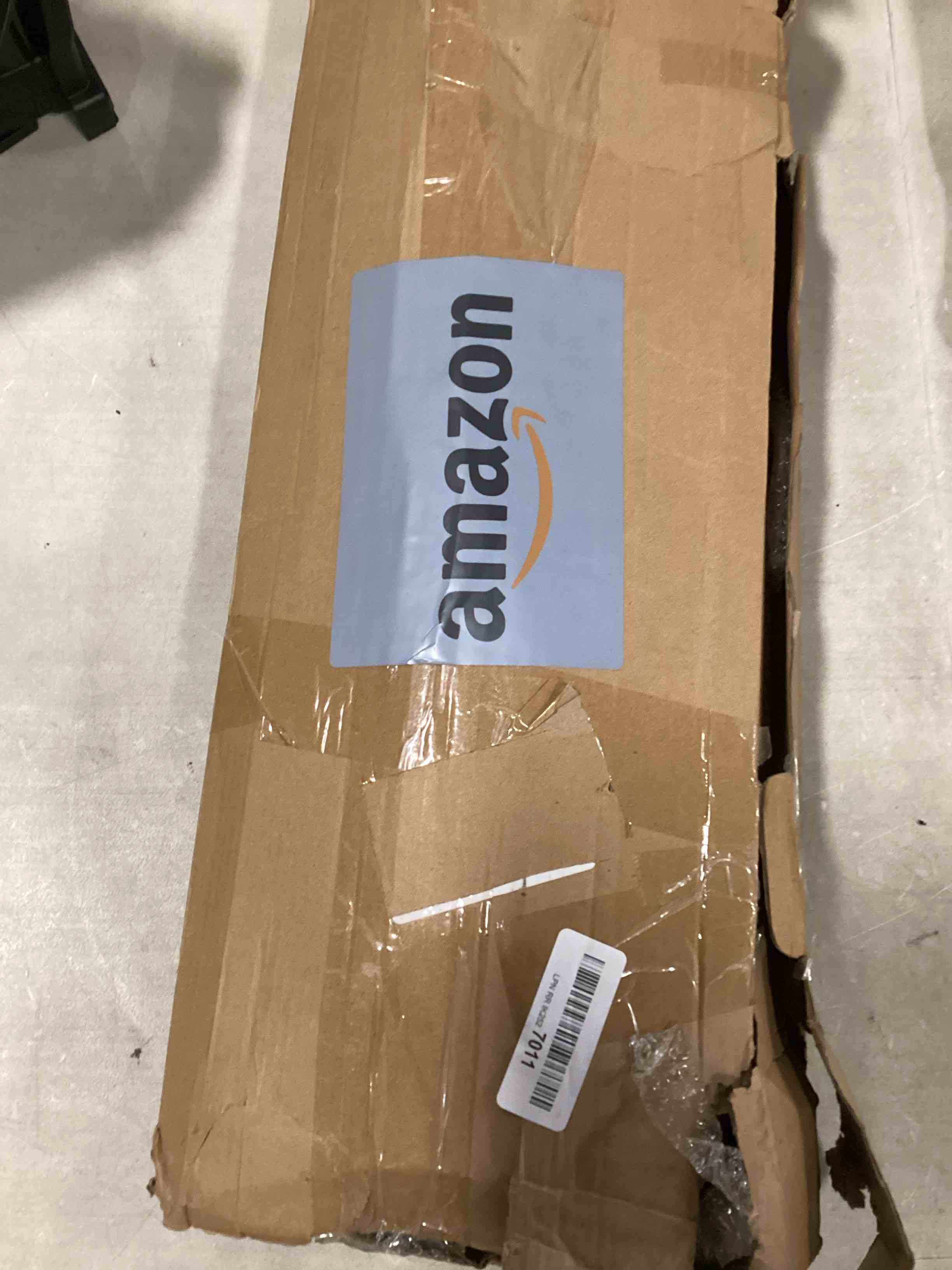 https://s3.amazonaws.com/lotting-images-prod/bidfta/GRN6847680_1721759057903.jpeg