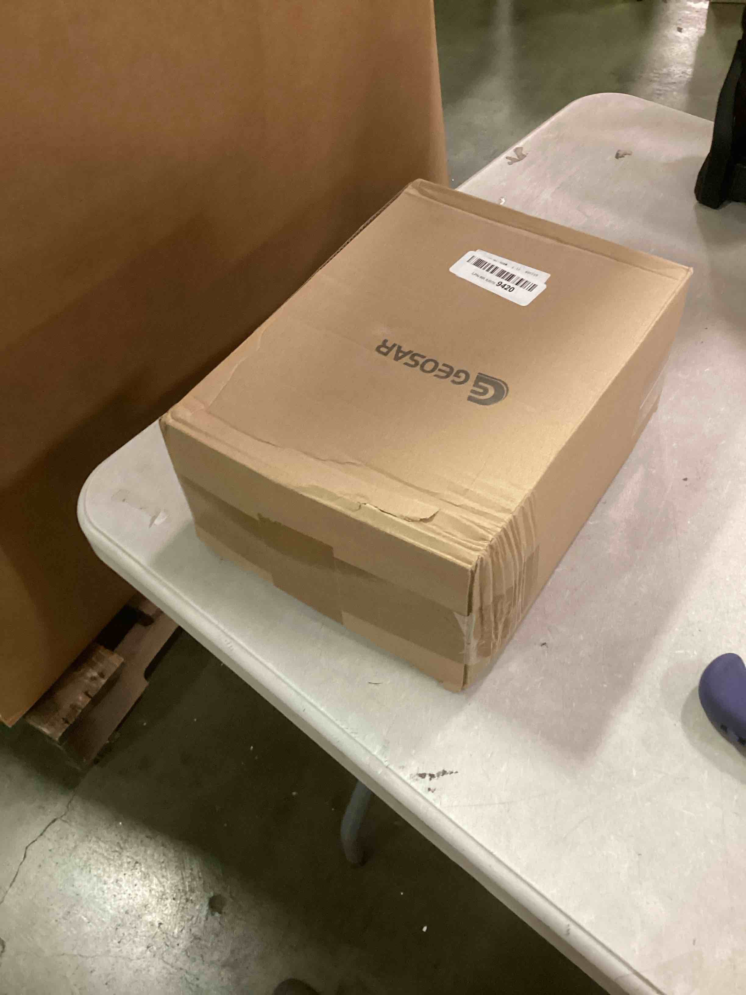 https://s3.amazonaws.com/lotting-images-prod/bidfta/GRN6848781_1721149771234.jpeg
