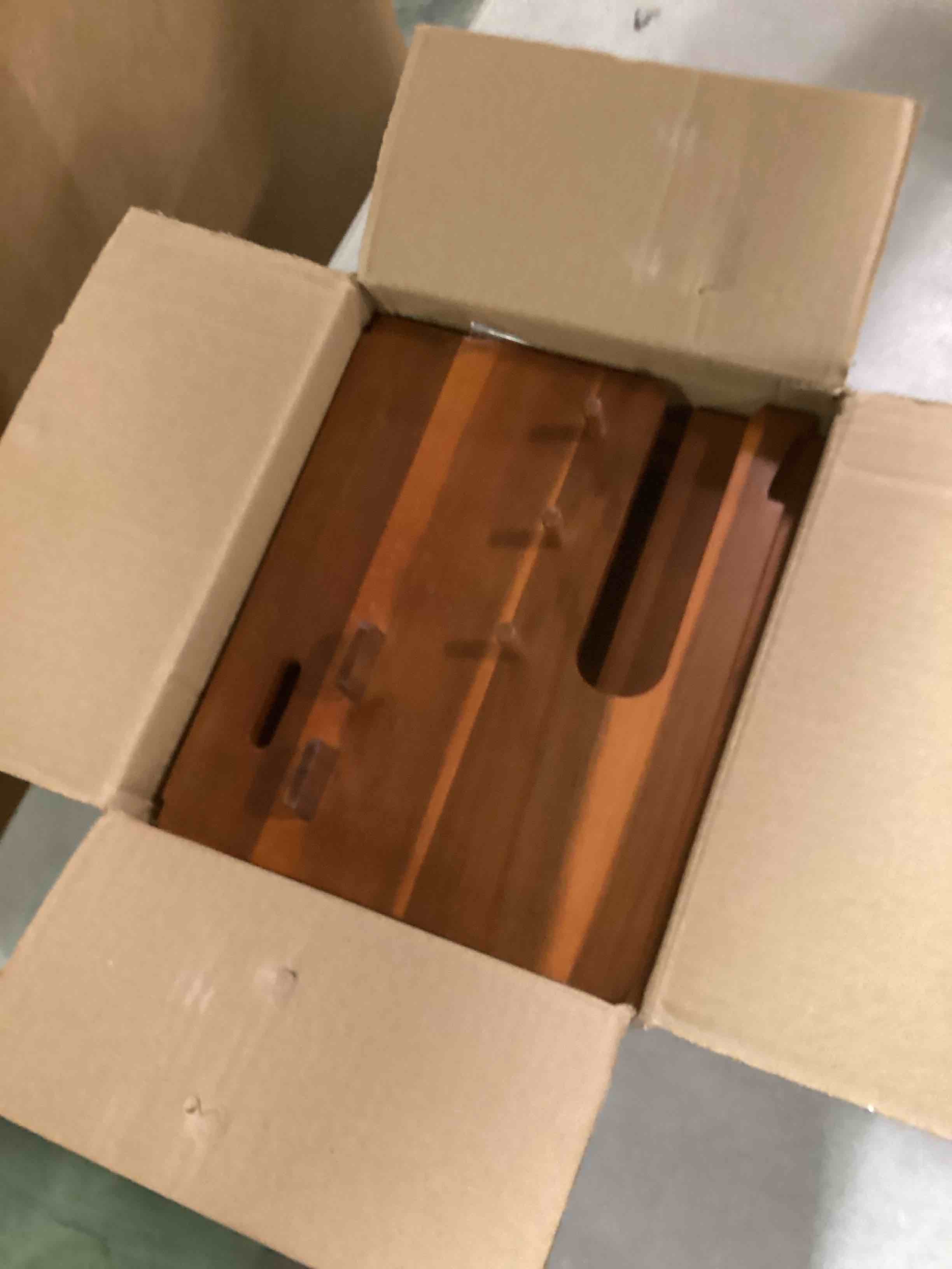 https://s3.amazonaws.com/lotting-images-prod/bidfta/GRN6848935_1721220448429.jpeg