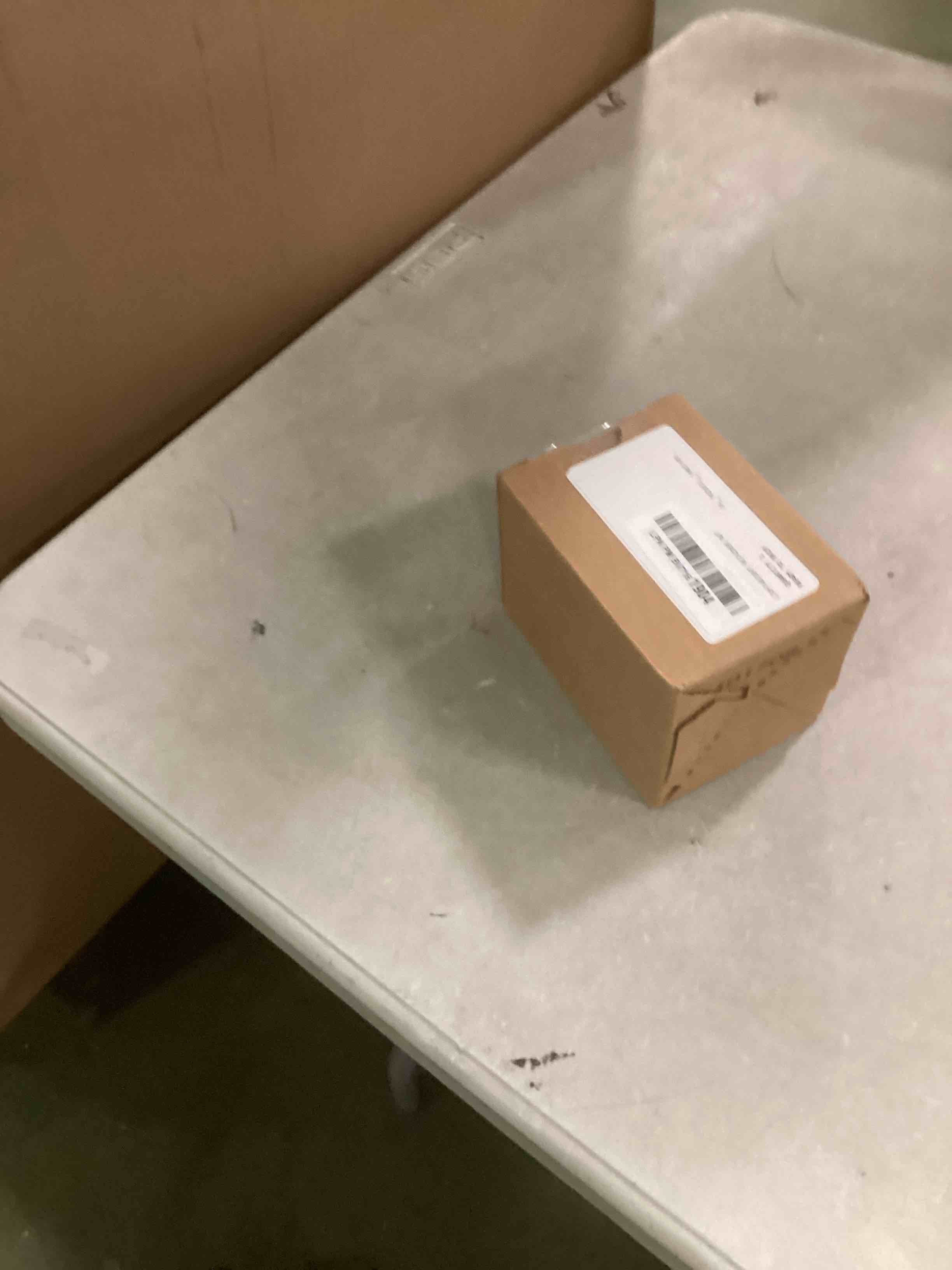 https://s3.amazonaws.com/lotting-images-prod/bidfta/GRN6849334_1721323834222.jpeg