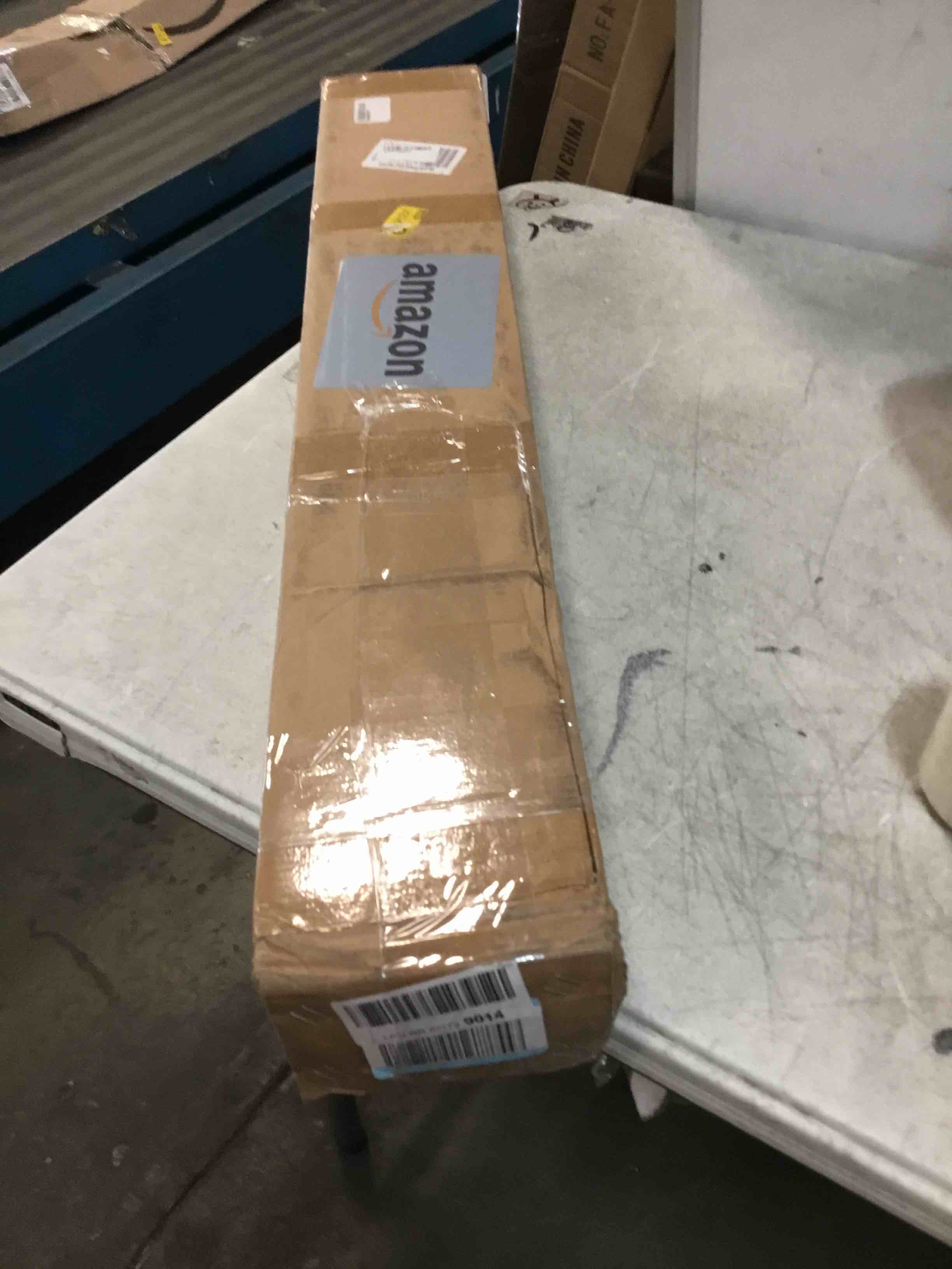https://s3.amazonaws.com/lotting-images-prod/bidfta/GRN6850258_1720821793836.jpeg