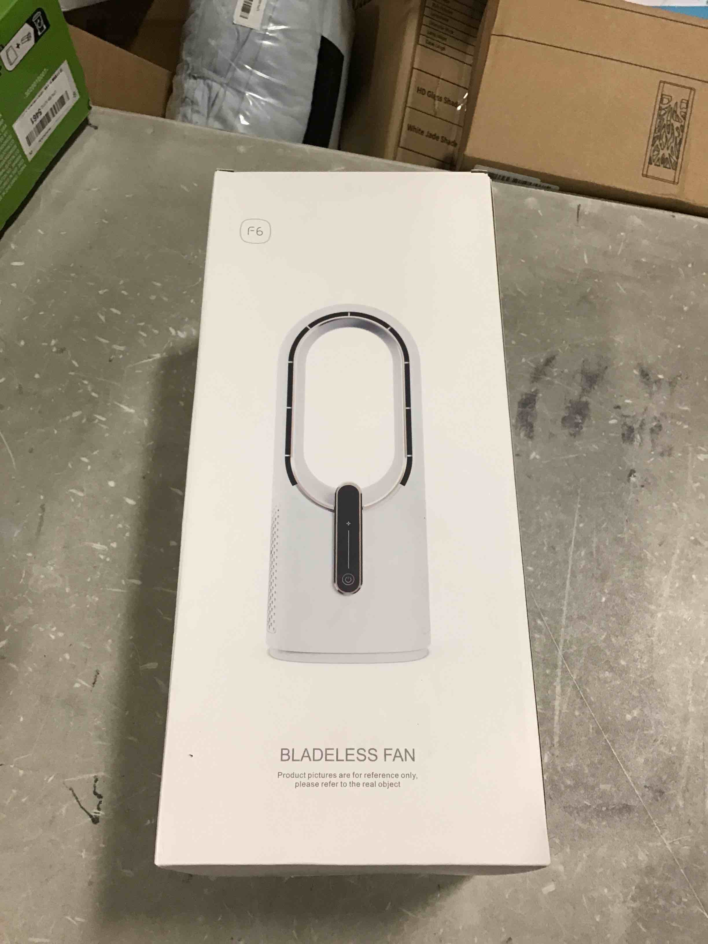 https://s3.amazonaws.com/lotting-images-prod/bidfta/GRN6852755_1720713161161.jpeg