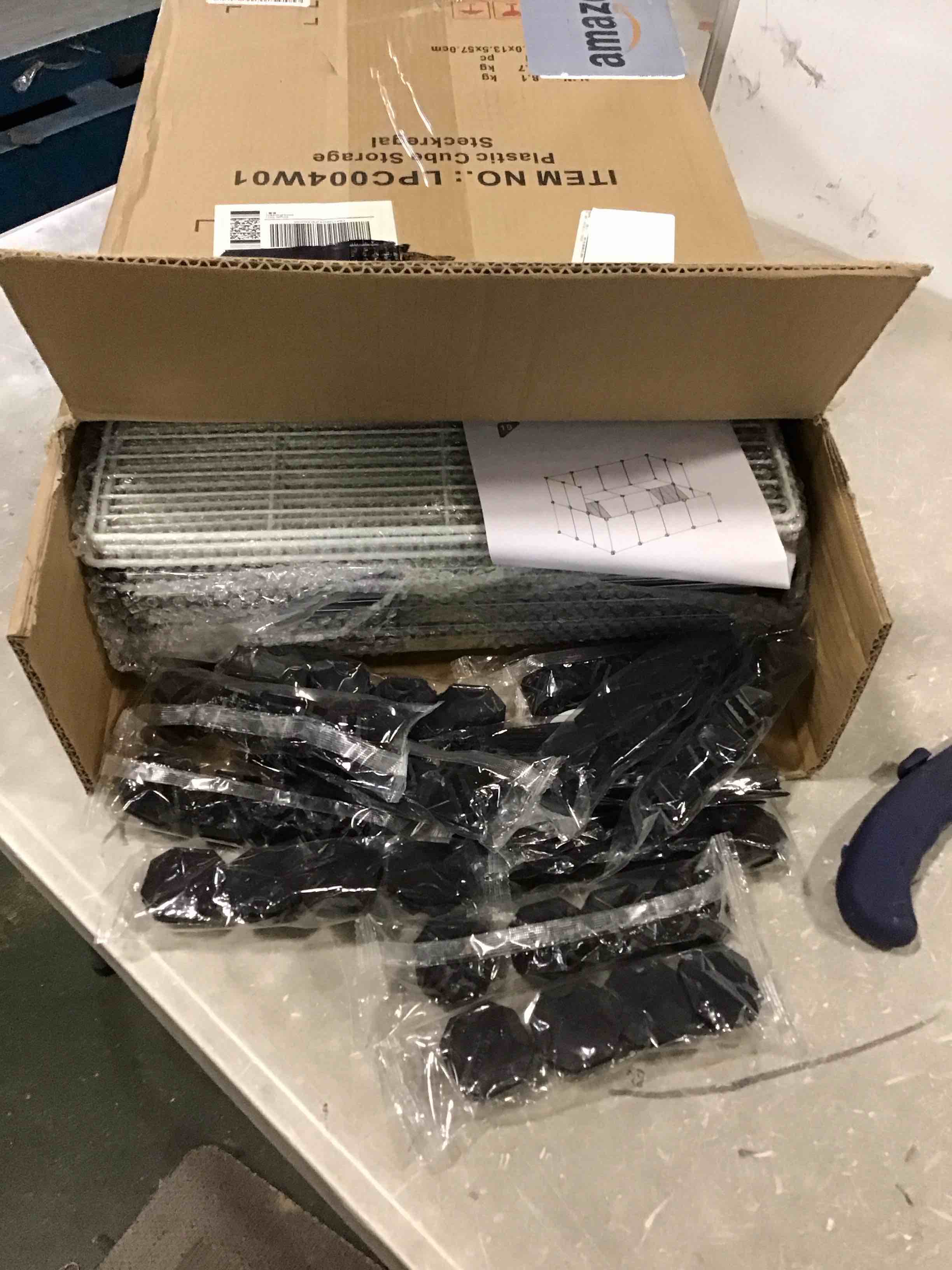 https://s3.amazonaws.com/lotting-images-prod/bidfta/GRN6854460_1721146171819.jpeg