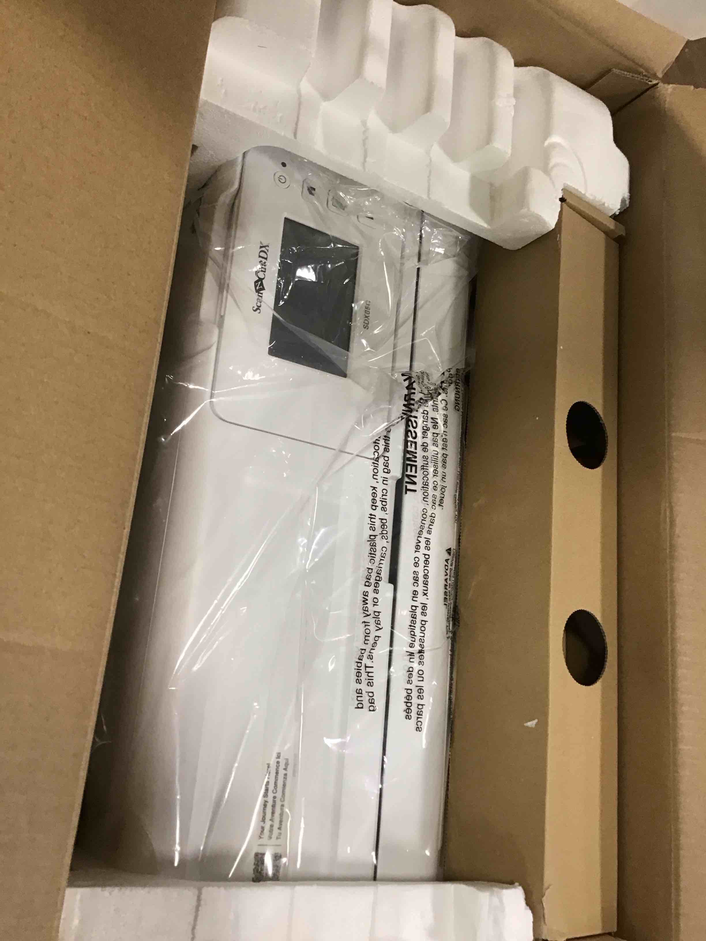 https://s3.amazonaws.com/lotting-images-prod/bidfta/GRN6854652_1721228332907.jpeg