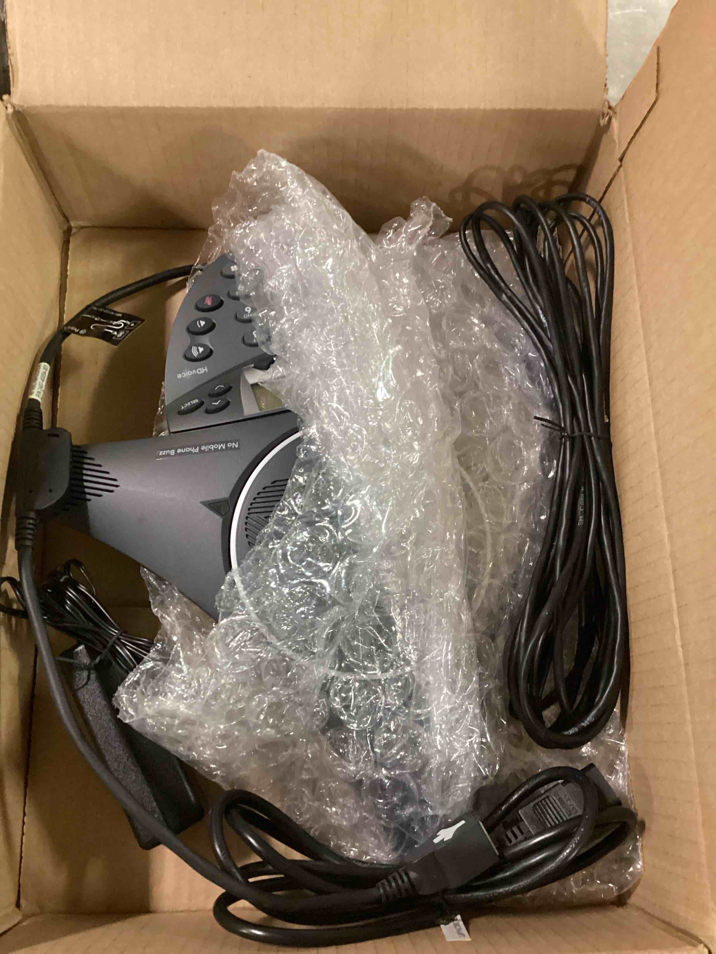 https://s3.amazonaws.com/lotting-images-prod/bidfta/GRN6858126_1721137257858.jpeg