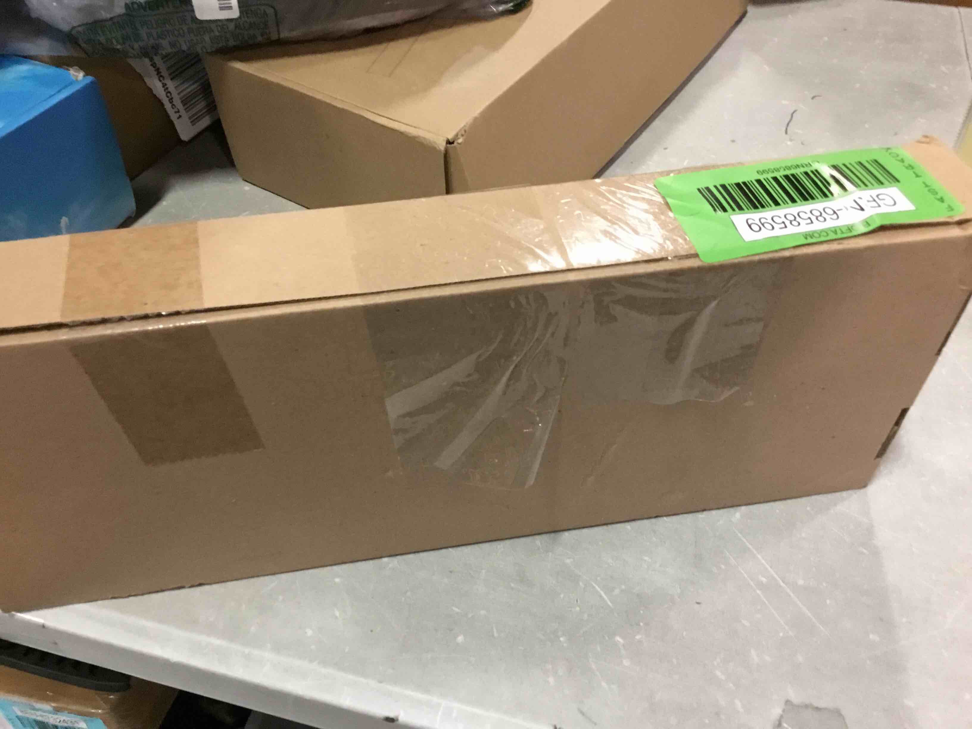 https://s3.amazonaws.com/lotting-images-prod/bidfta/GRN6858599_1720704805248.jpeg