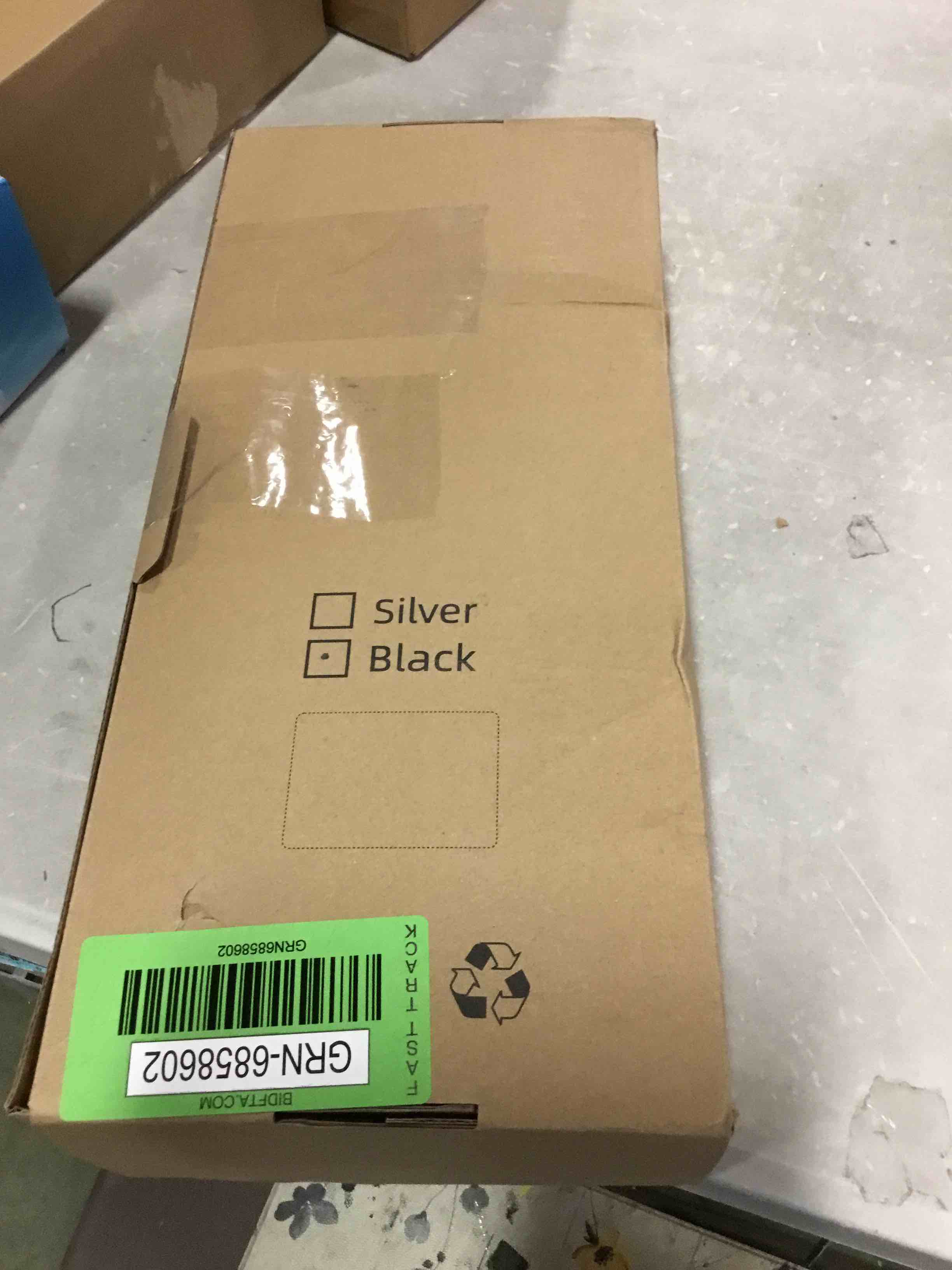 https://s3.amazonaws.com/lotting-images-prod/bidfta/GRN6858602_1720705010248.jpeg