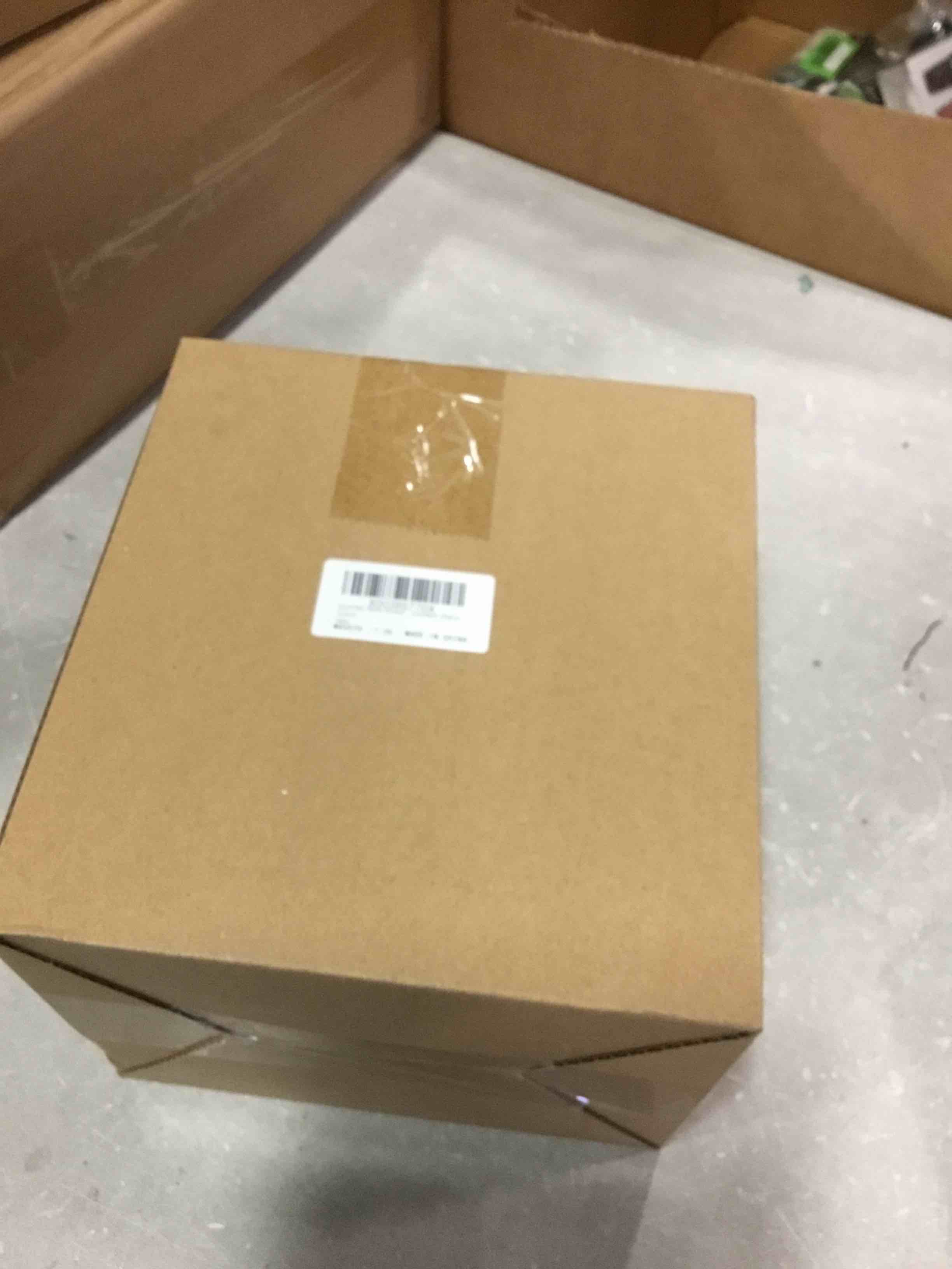 https://s3.amazonaws.com/lotting-images-prod/bidfta/GRN6858644_1720708864908.jpeg