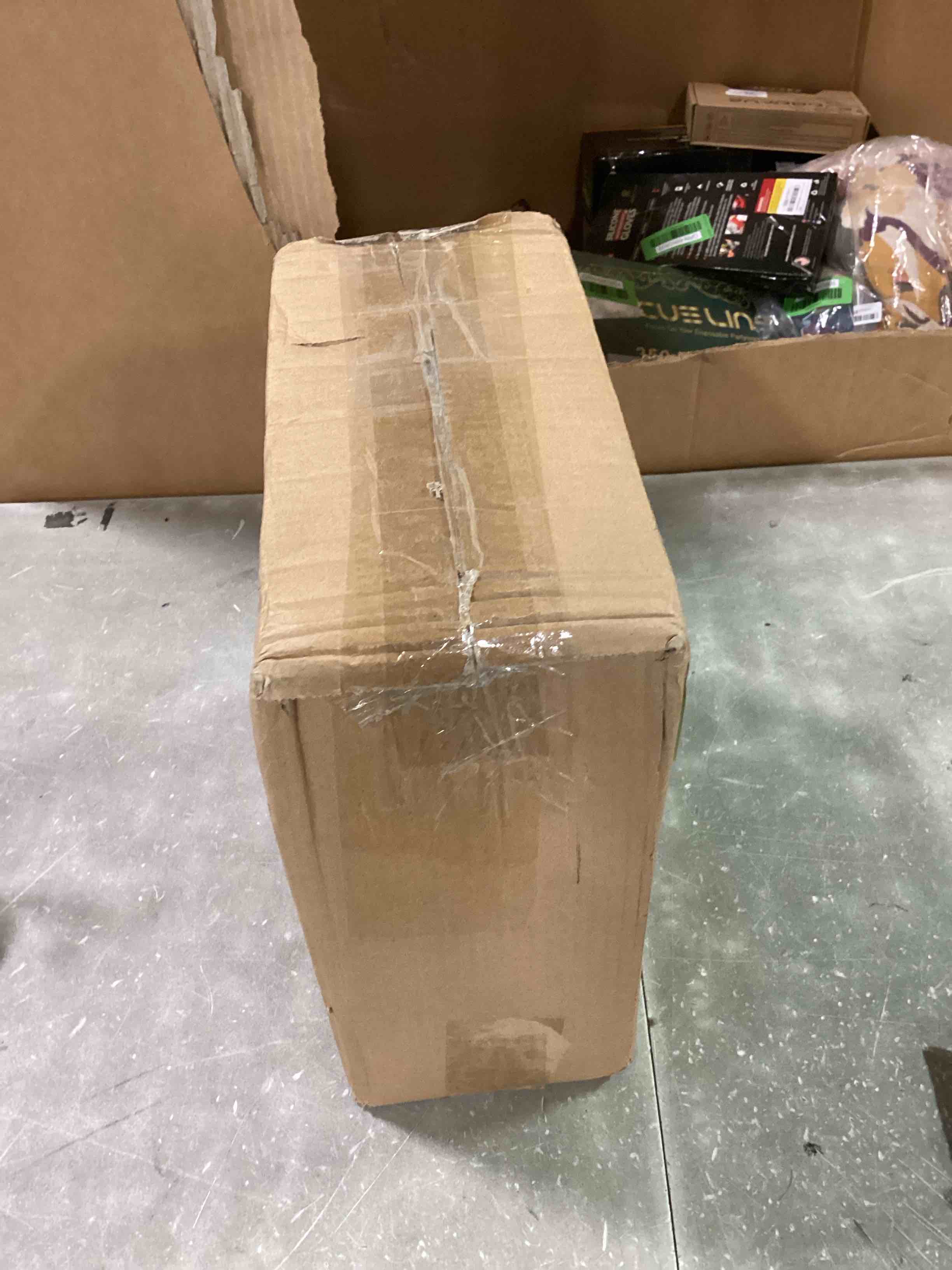 https://s3.amazonaws.com/lotting-images-prod/bidfta/GRN6860811_1721911401540.jpeg