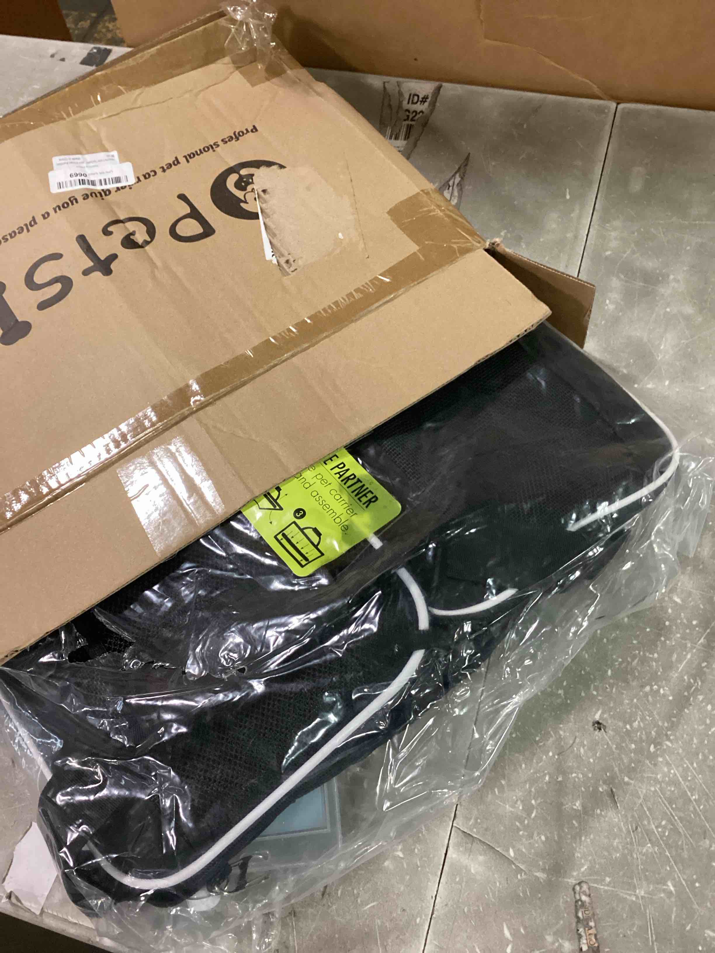 https://s3.amazonaws.com/lotting-images-prod/bidfta/GRN6860813_1721911568800.jpeg