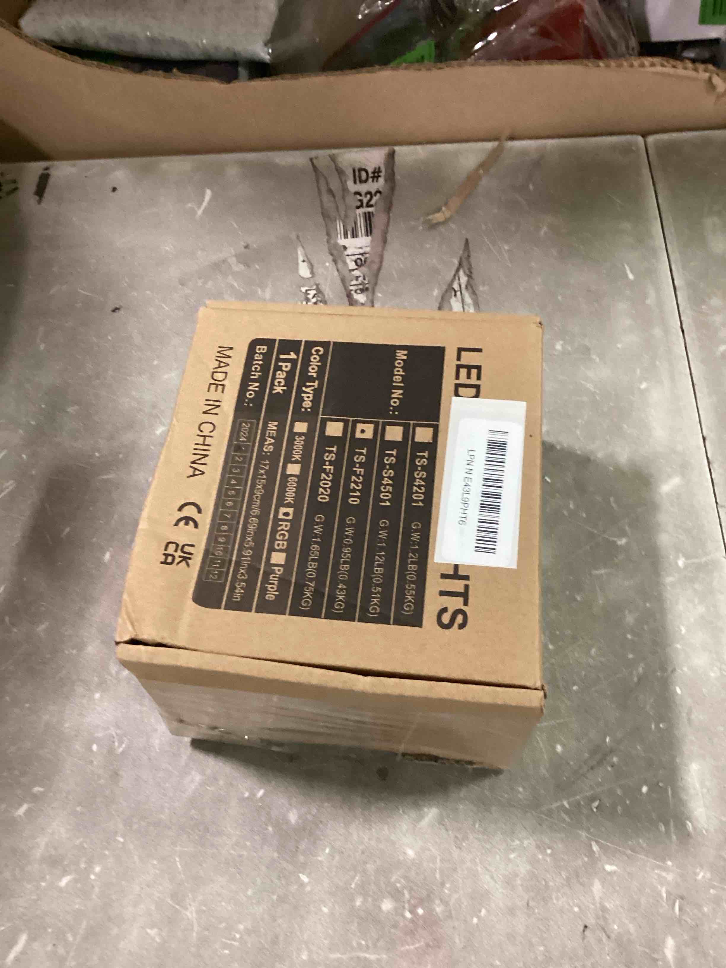 https://s3.amazonaws.com/lotting-images-prod/bidfta/GRN6861108_1721938083560.jpeg