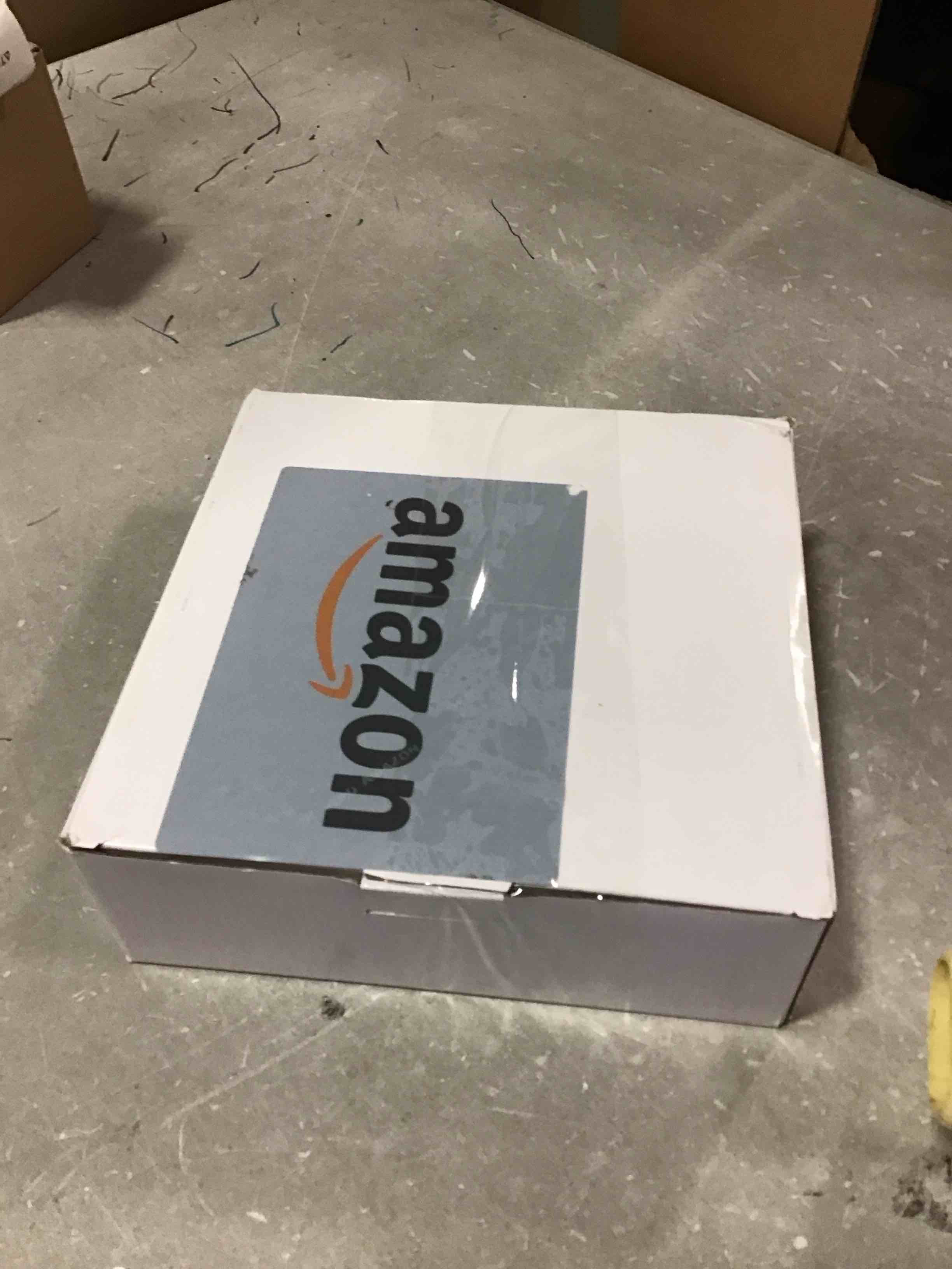 https://s3.amazonaws.com/lotting-images-prod/bidfta/GRN6861829_1721913260269.jpeg