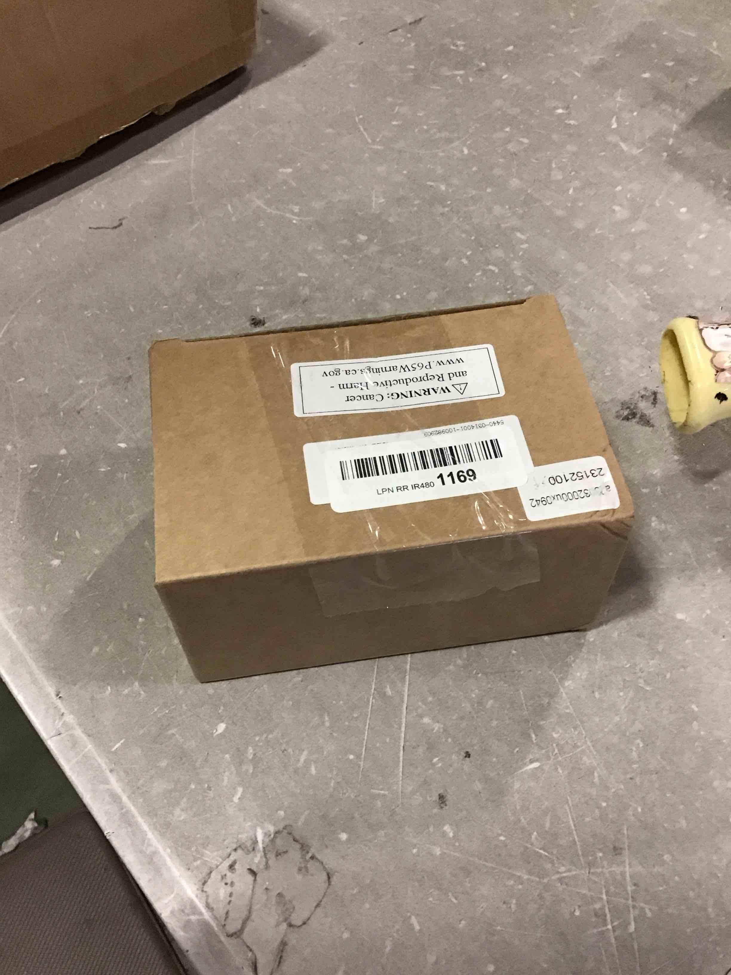 https://s3.amazonaws.com/lotting-images-prod/bidfta/GRN6862158_1722023389103.jpeg