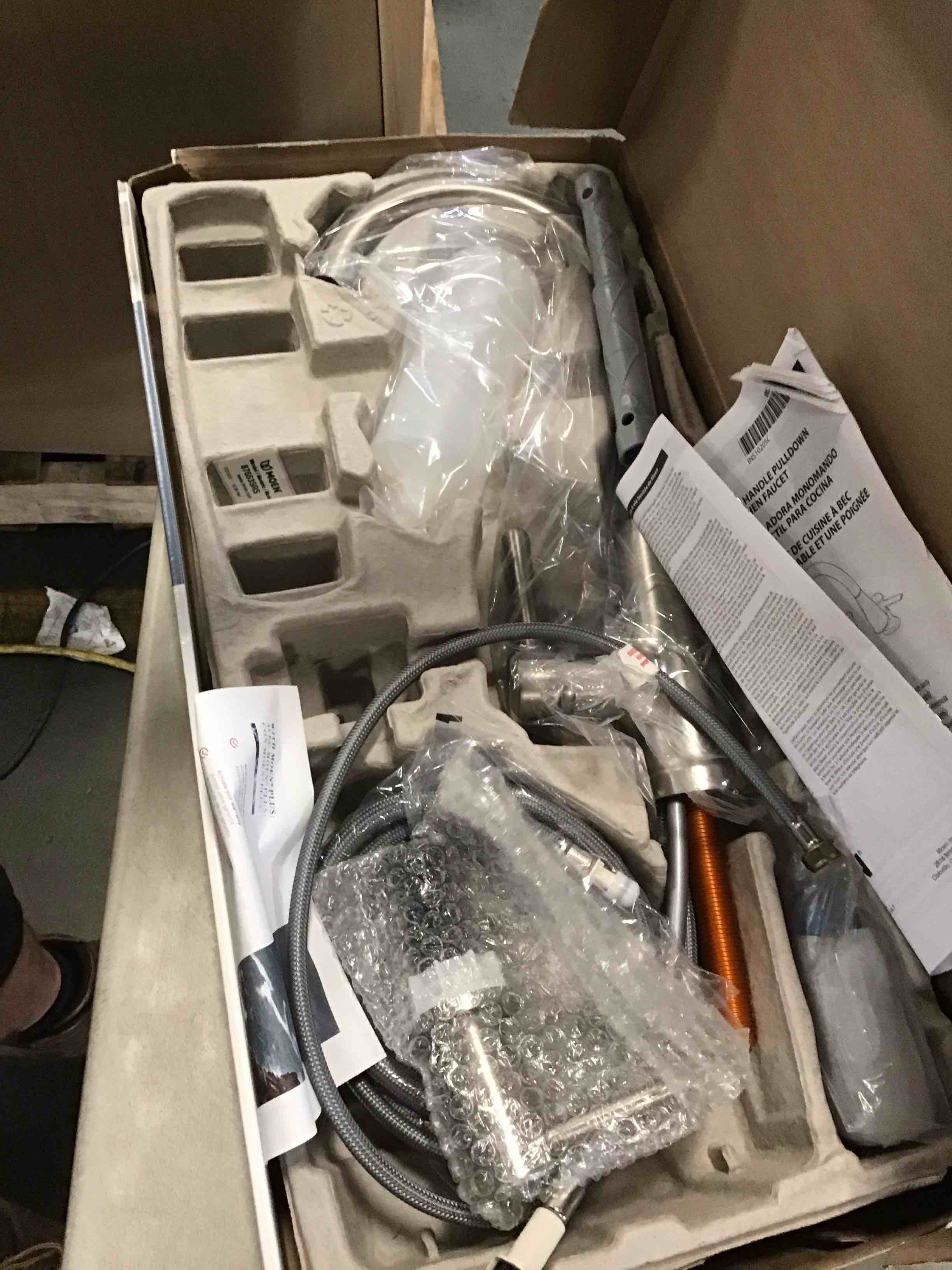 https://s3.amazonaws.com/lotting-images-prod/bidfta/GRN6863239_1723485057243.jpeg