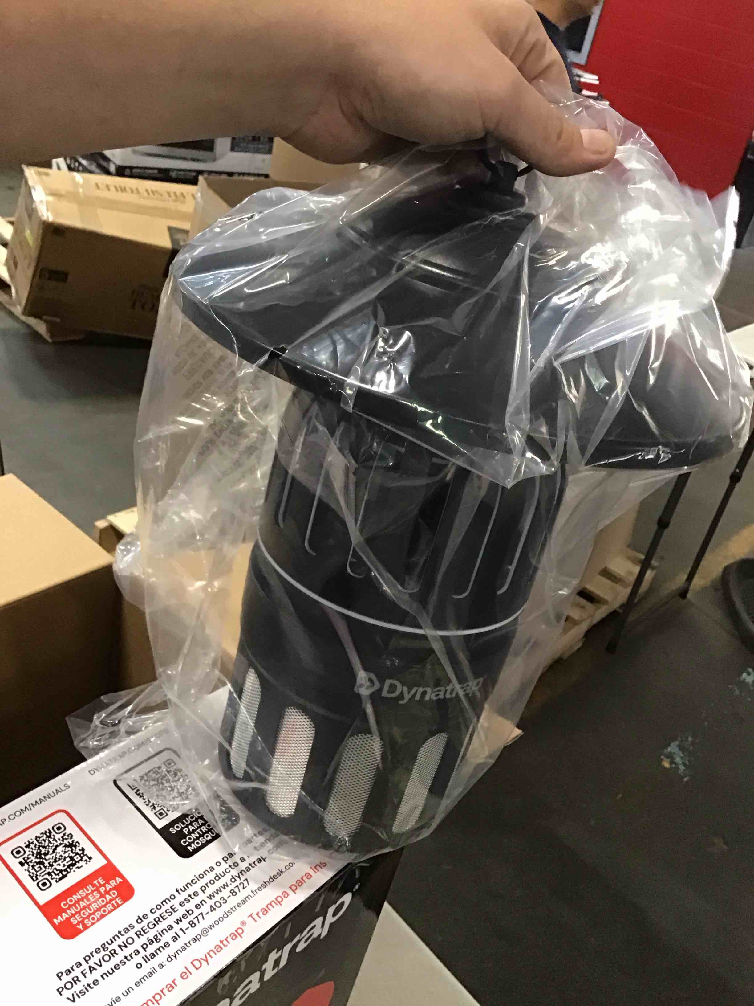 https://s3.amazonaws.com/lotting-images-prod/bidfta/GRN6863286_1723493242637.jpeg
