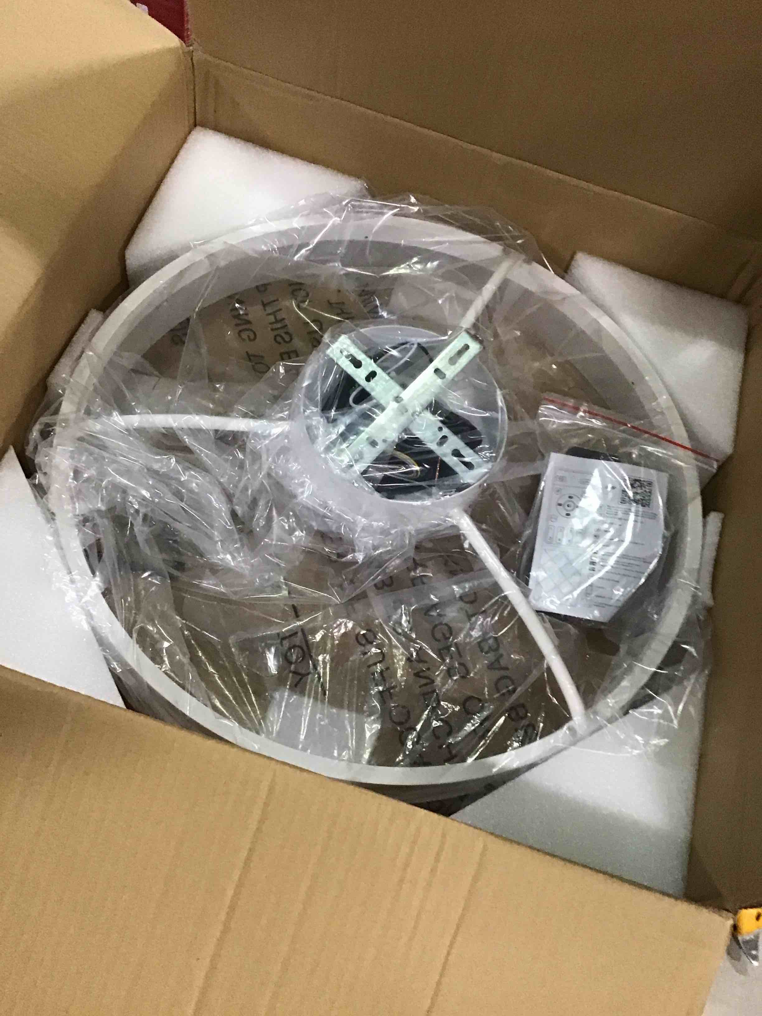 https://s3.amazonaws.com/lotting-images-prod/bidfta/GRN6863756_1723821107787.jpeg