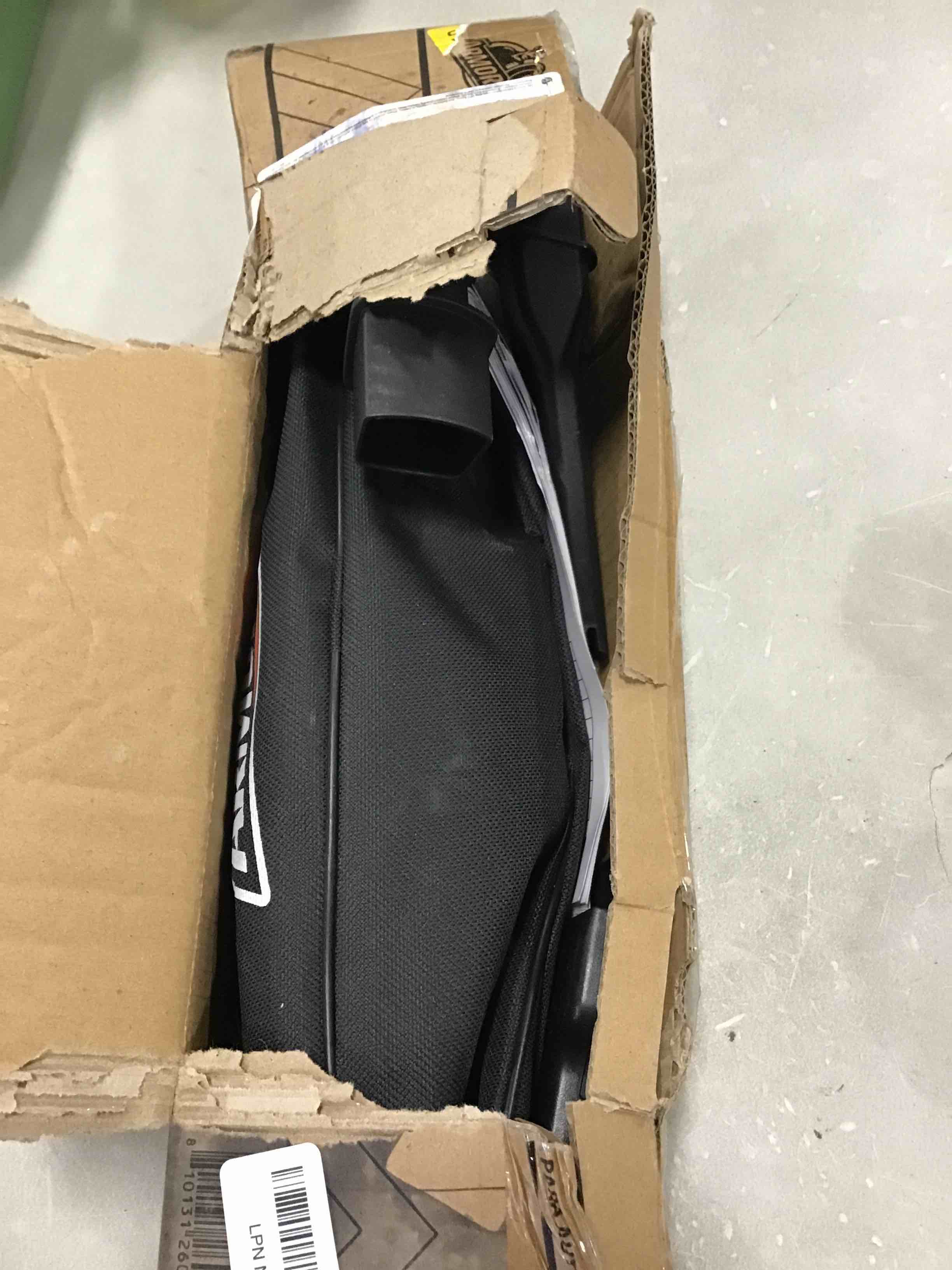 https://s3.amazonaws.com/lotting-images-prod/bidfta/GRN6865677_1722431605869.jpeg
