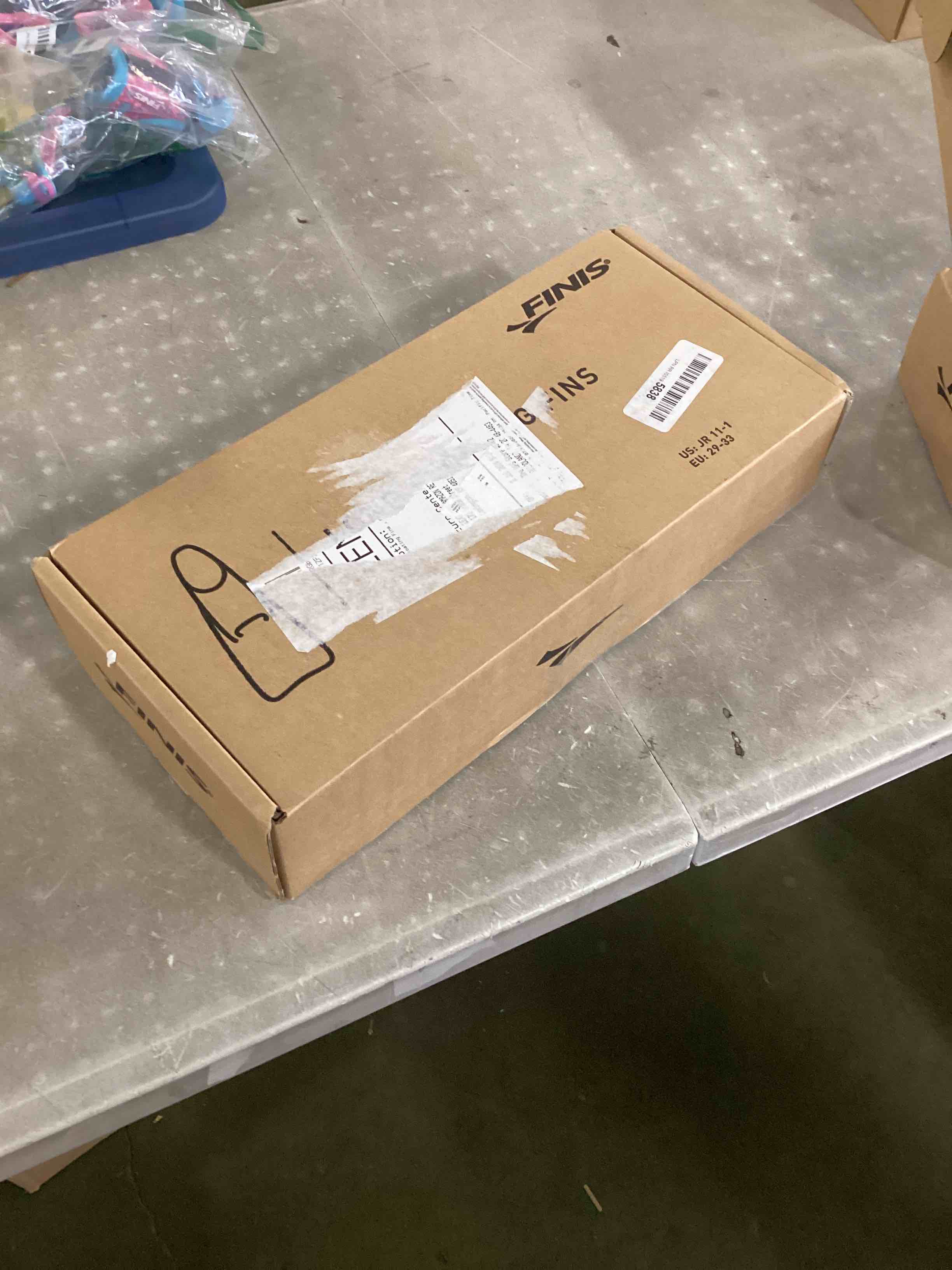 https://s3.amazonaws.com/lotting-images-prod/bidfta/GRN6866761_1722260372547.jpeg