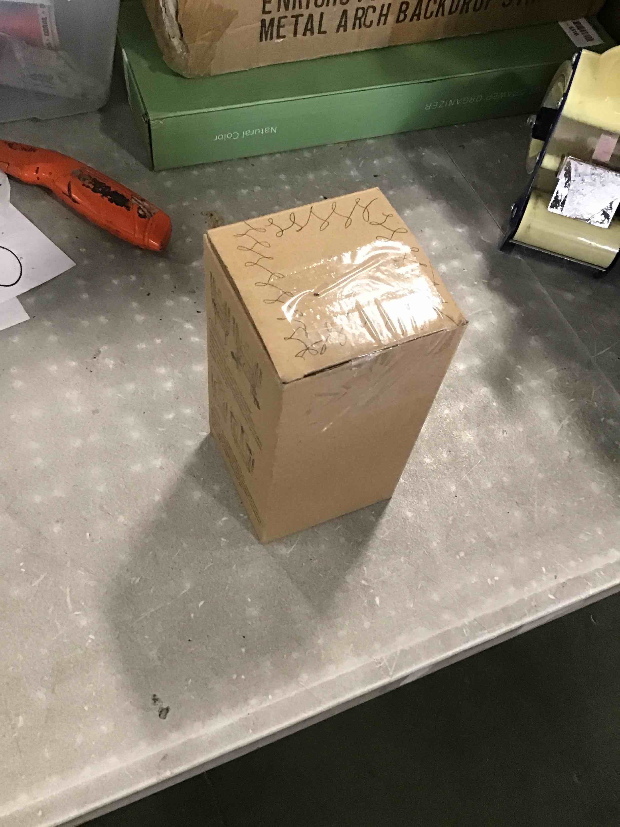 https://s3.amazonaws.com/lotting-images-prod/bidfta/GRN6867091_1722450498712.jpeg