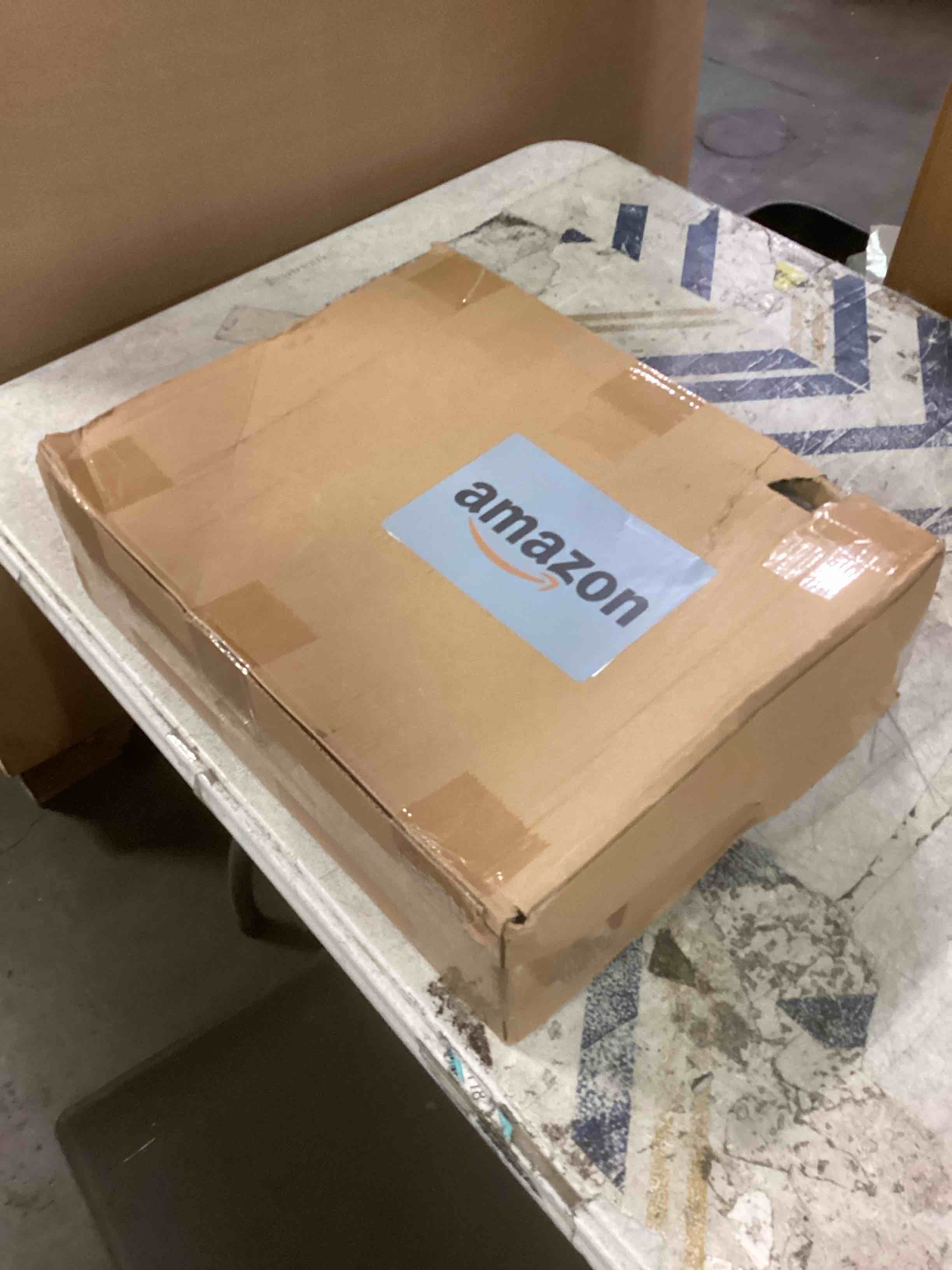 https://s3.amazonaws.com/lotting-images-prod/bidfta/GRN6867745_1721824560299.jpeg