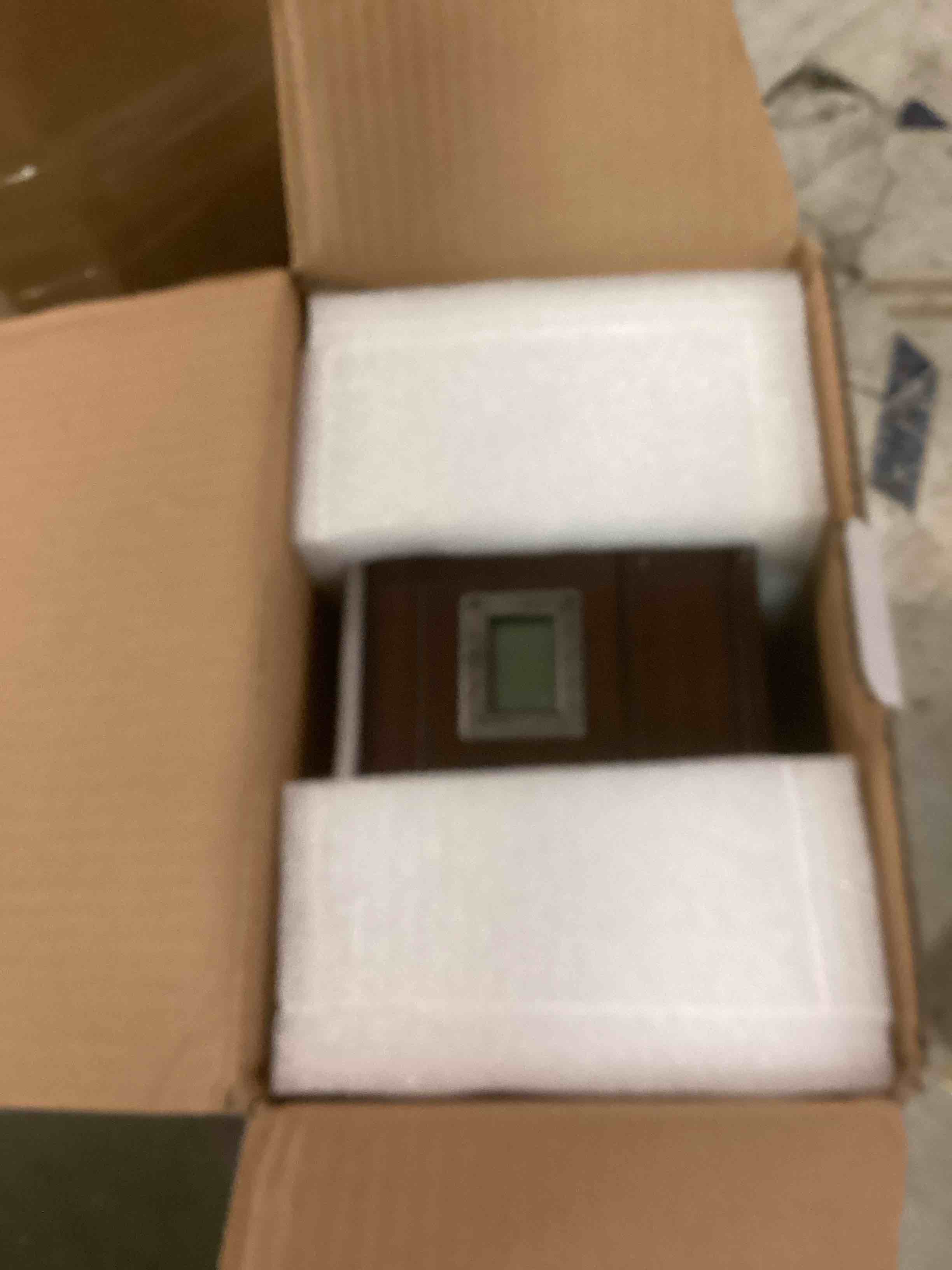 https://s3.amazonaws.com/lotting-images-prod/bidfta/GRN6867823_1721833330654.jpeg