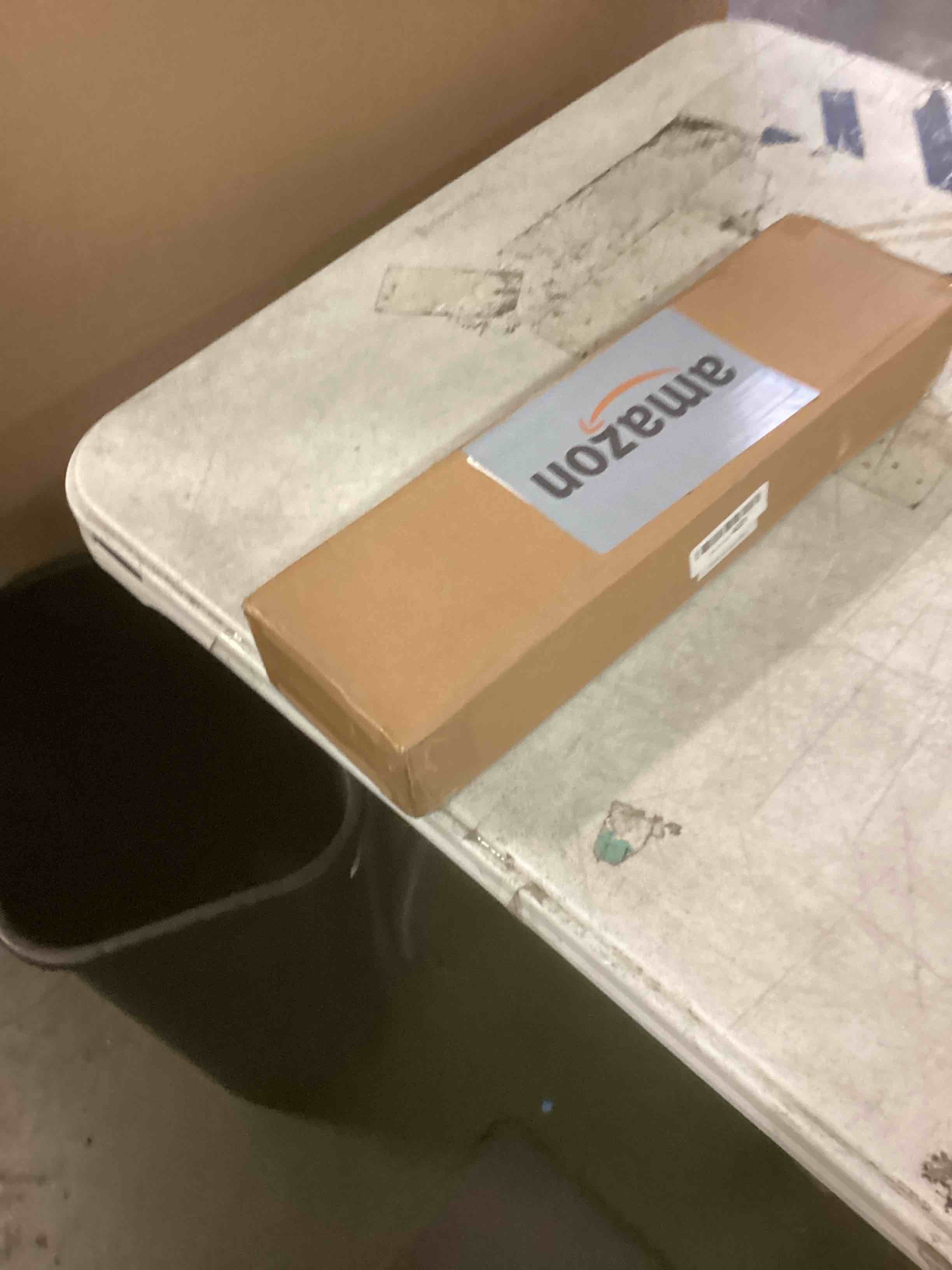 https://s3.amazonaws.com/lotting-images-prod/bidfta/GRN6868115_1721922239506.jpeg