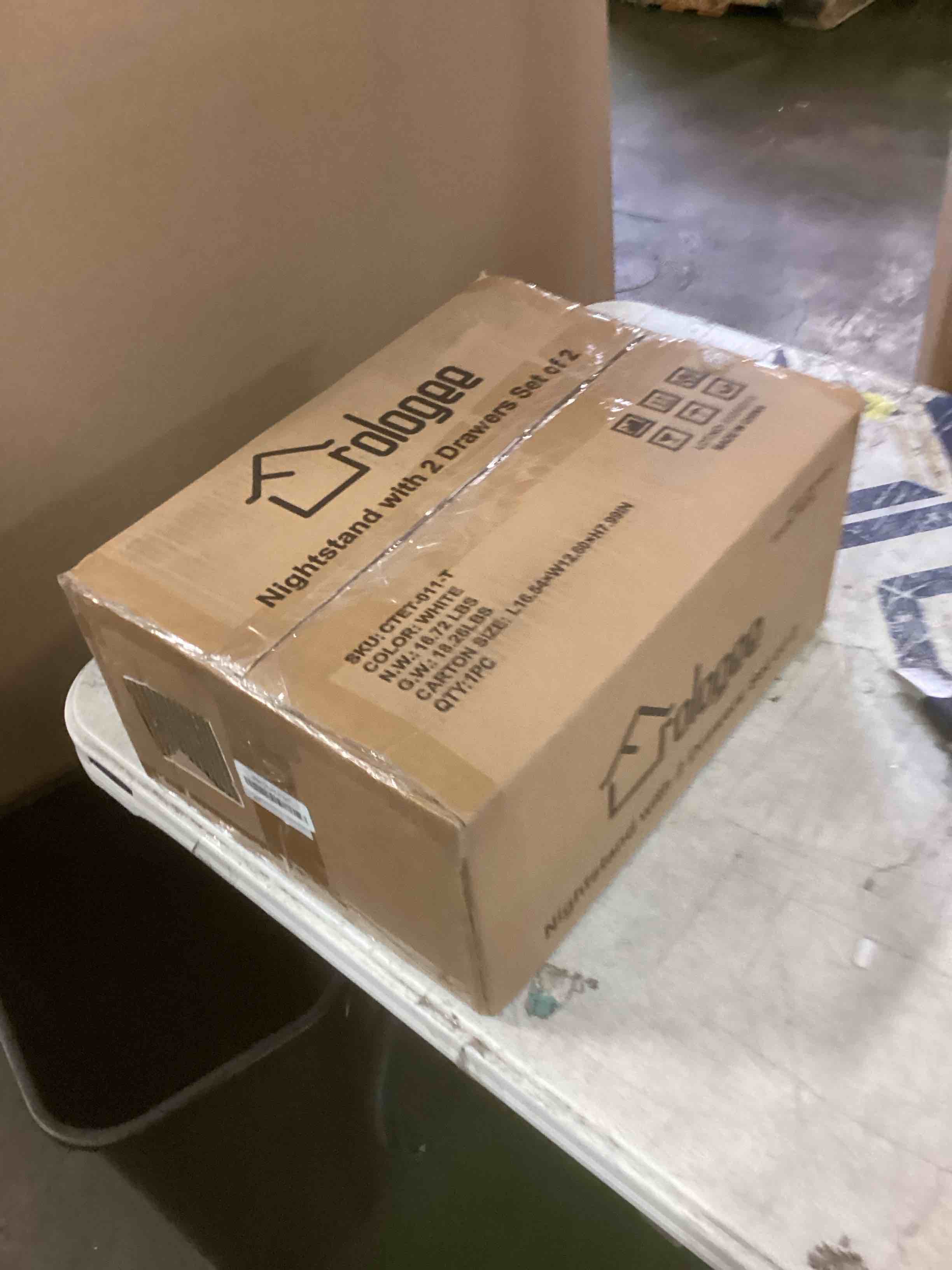 https://s3.amazonaws.com/lotting-images-prod/bidfta/GRN6868123_1721922784016.jpeg