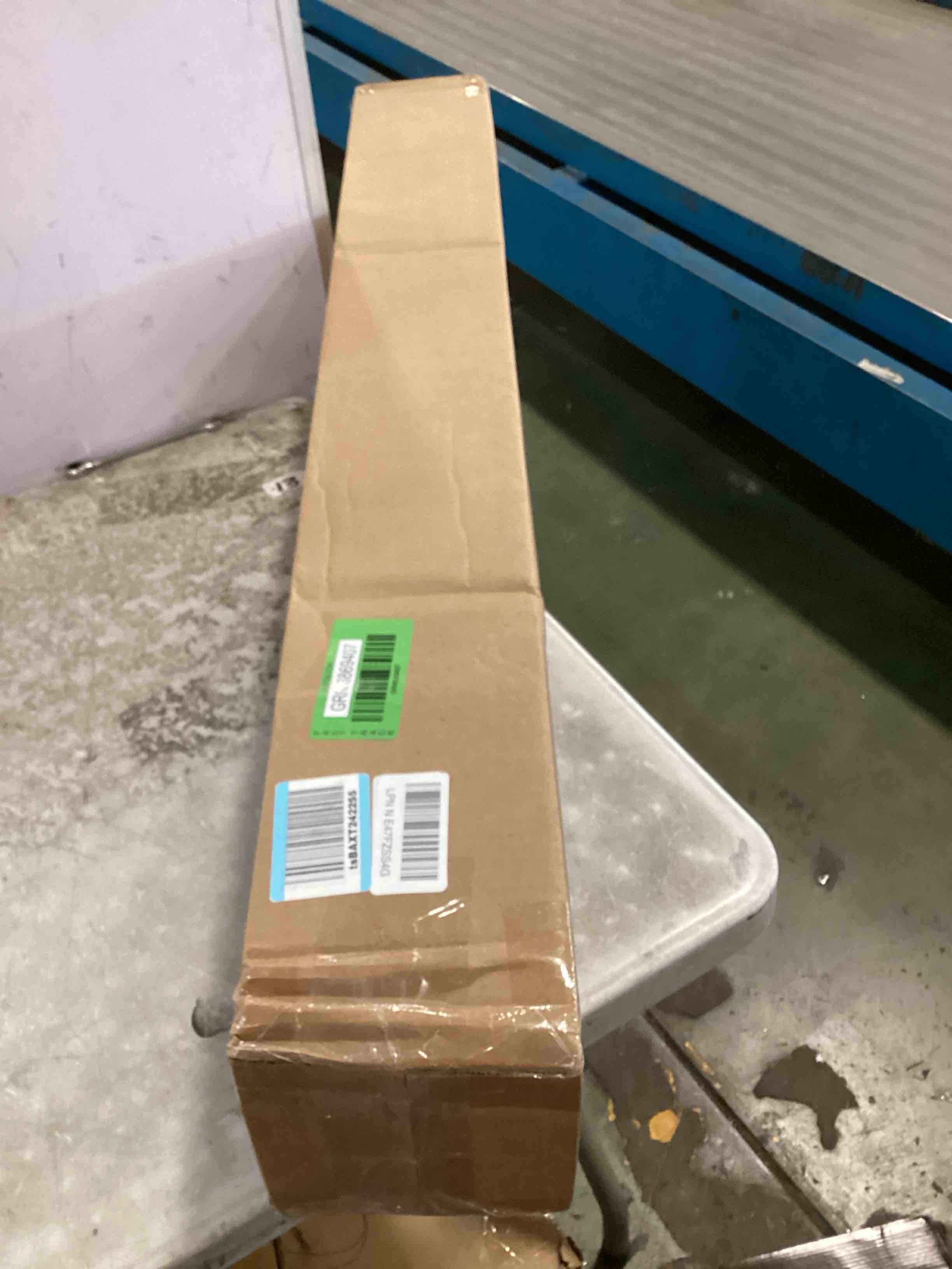 https://s3.amazonaws.com/lotting-images-prod/bidfta/GRN6869407_1721836952056.jpeg