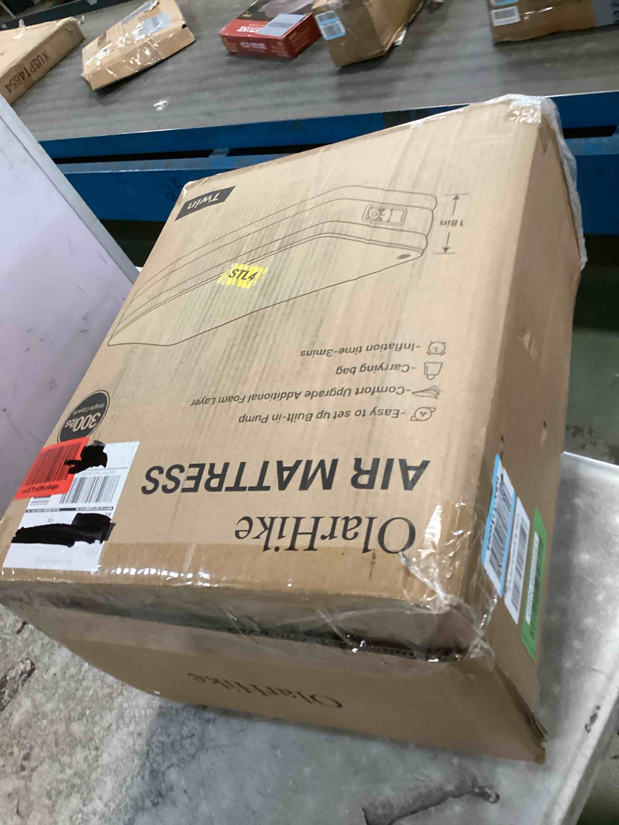 https://s3.amazonaws.com/lotting-images-prod/bidfta/GRN6869561_1721851493105.jpeg