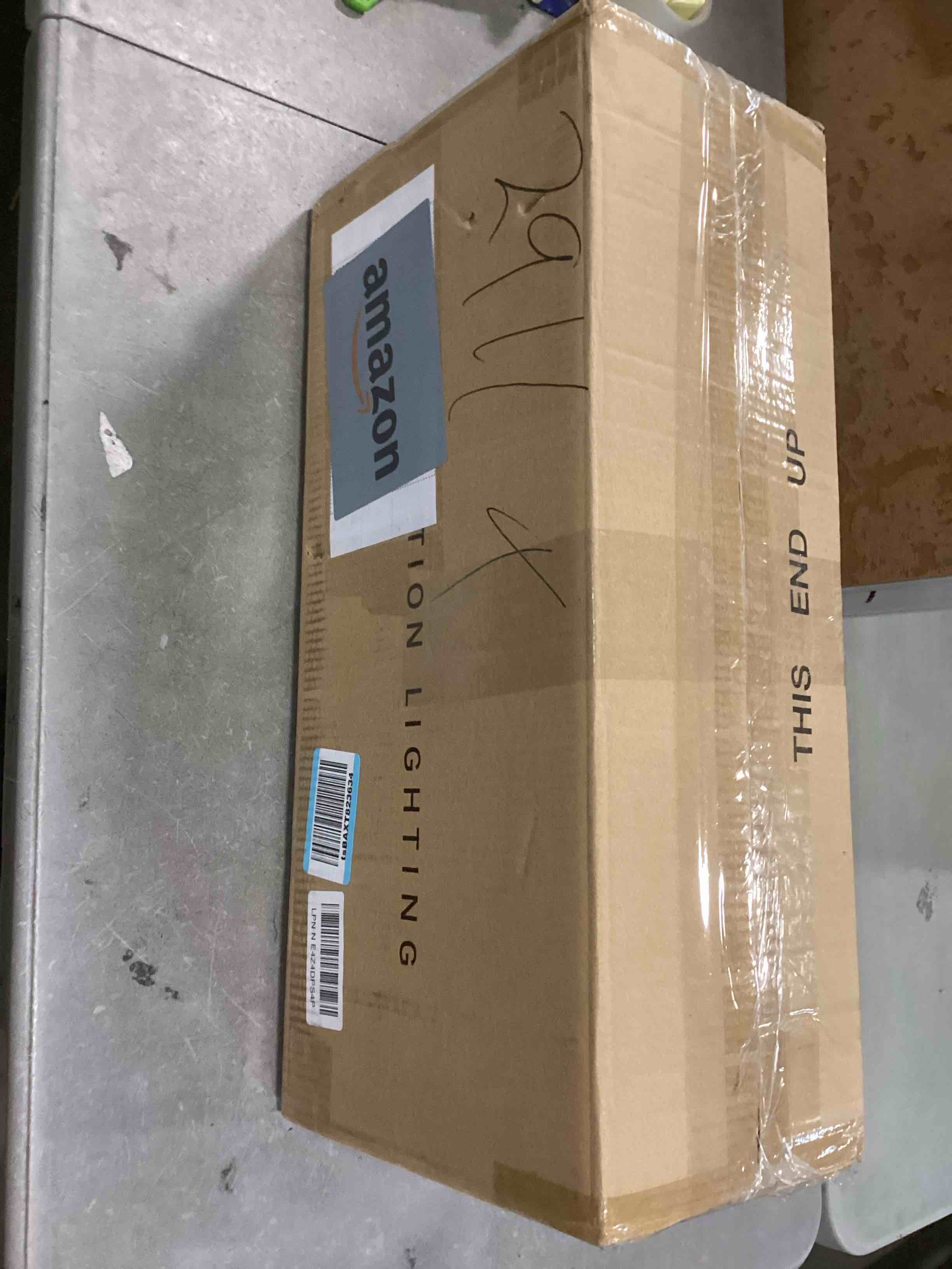 https://s3.amazonaws.com/lotting-images-prod/bidfta/GRN6871630_1722007102200.jpeg