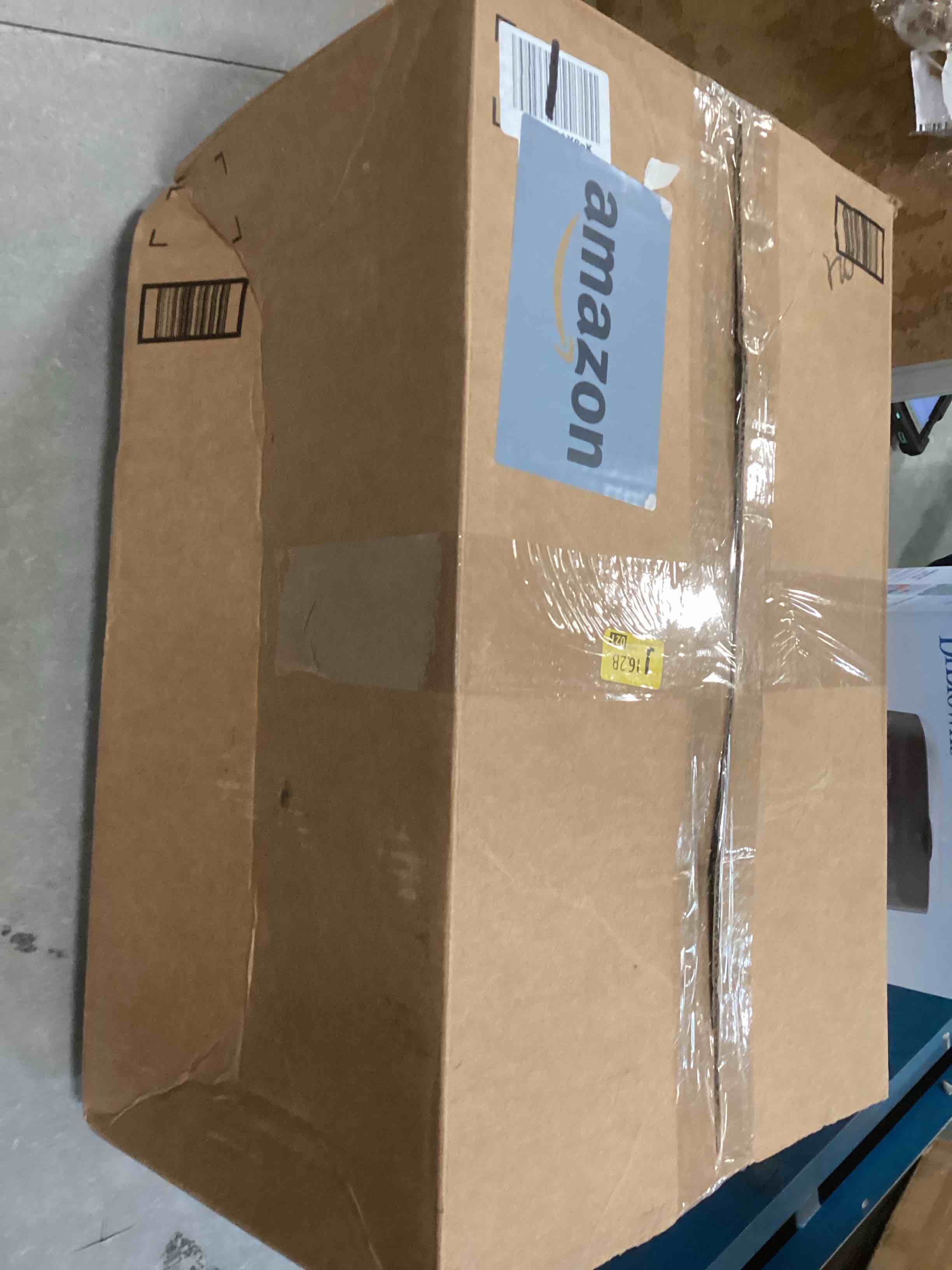 https://s3.amazonaws.com/lotting-images-prod/bidfta/GRN6871695_1722015350911.jpeg