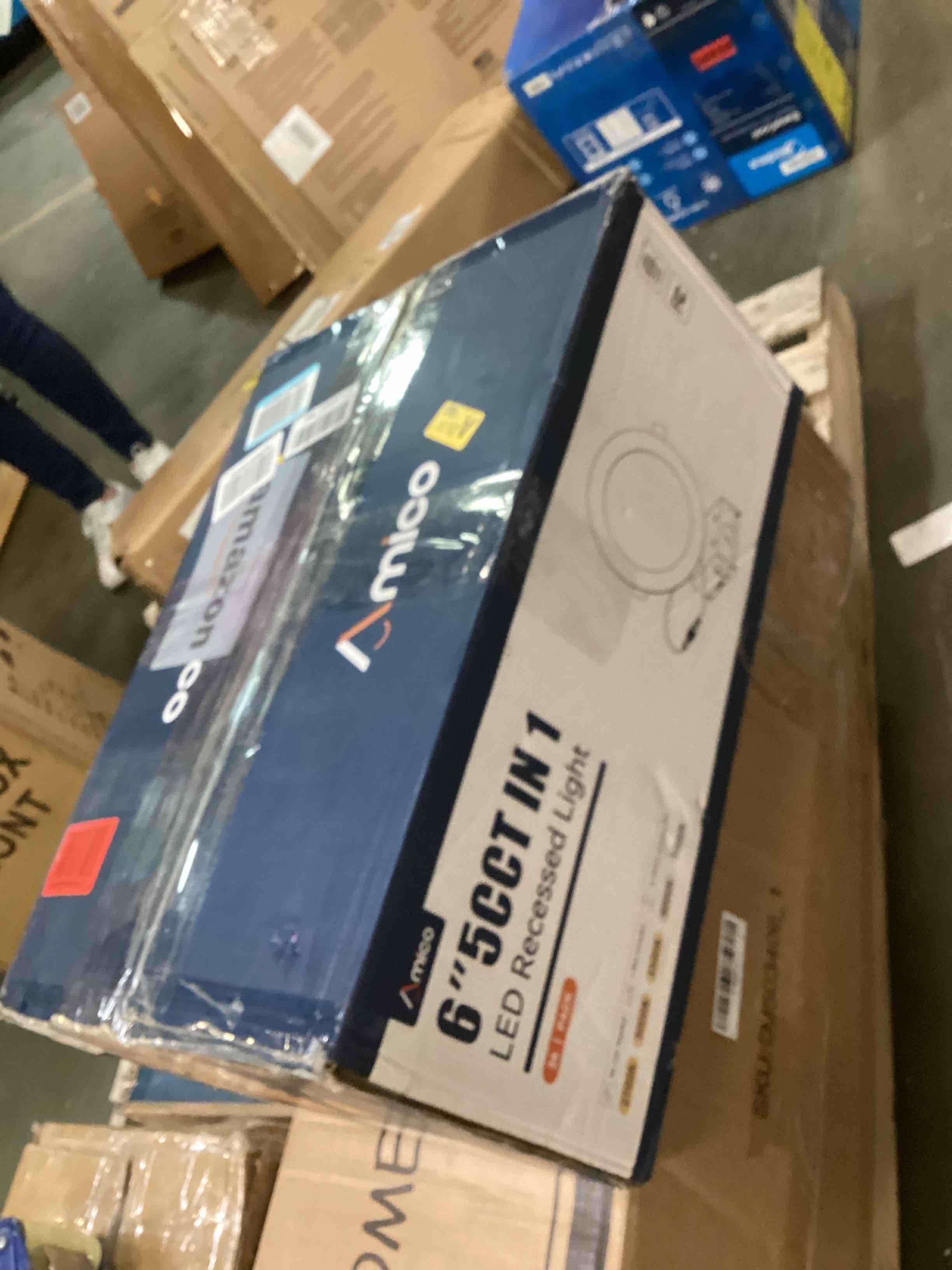 https://s3.amazonaws.com/lotting-images-prod/bidfta/GRY0101041_1725032587518.jpeg