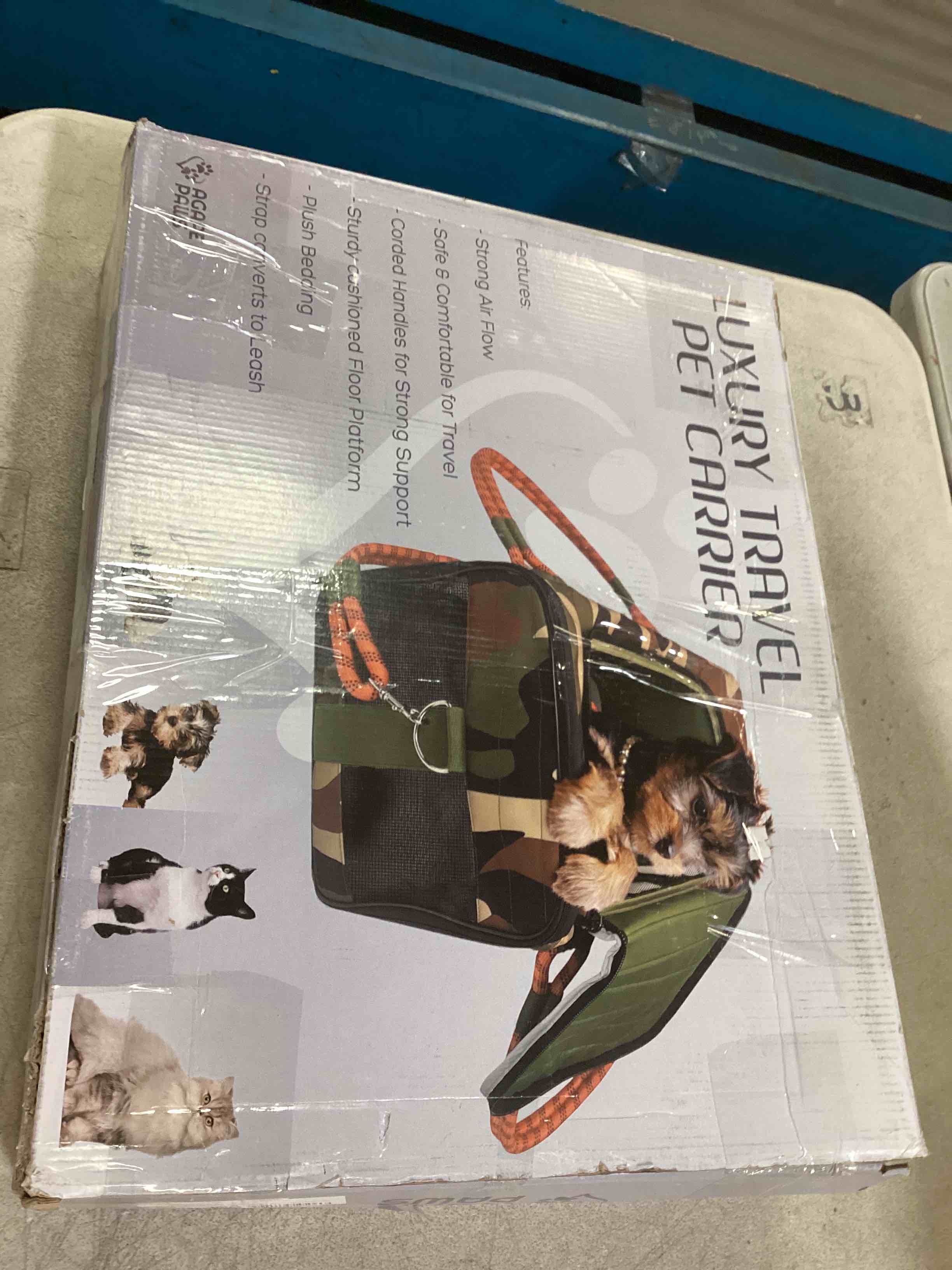 https://s3.amazonaws.com/lotting-images-prod/bidfta/GRY0101865_1724781293076.jpeg