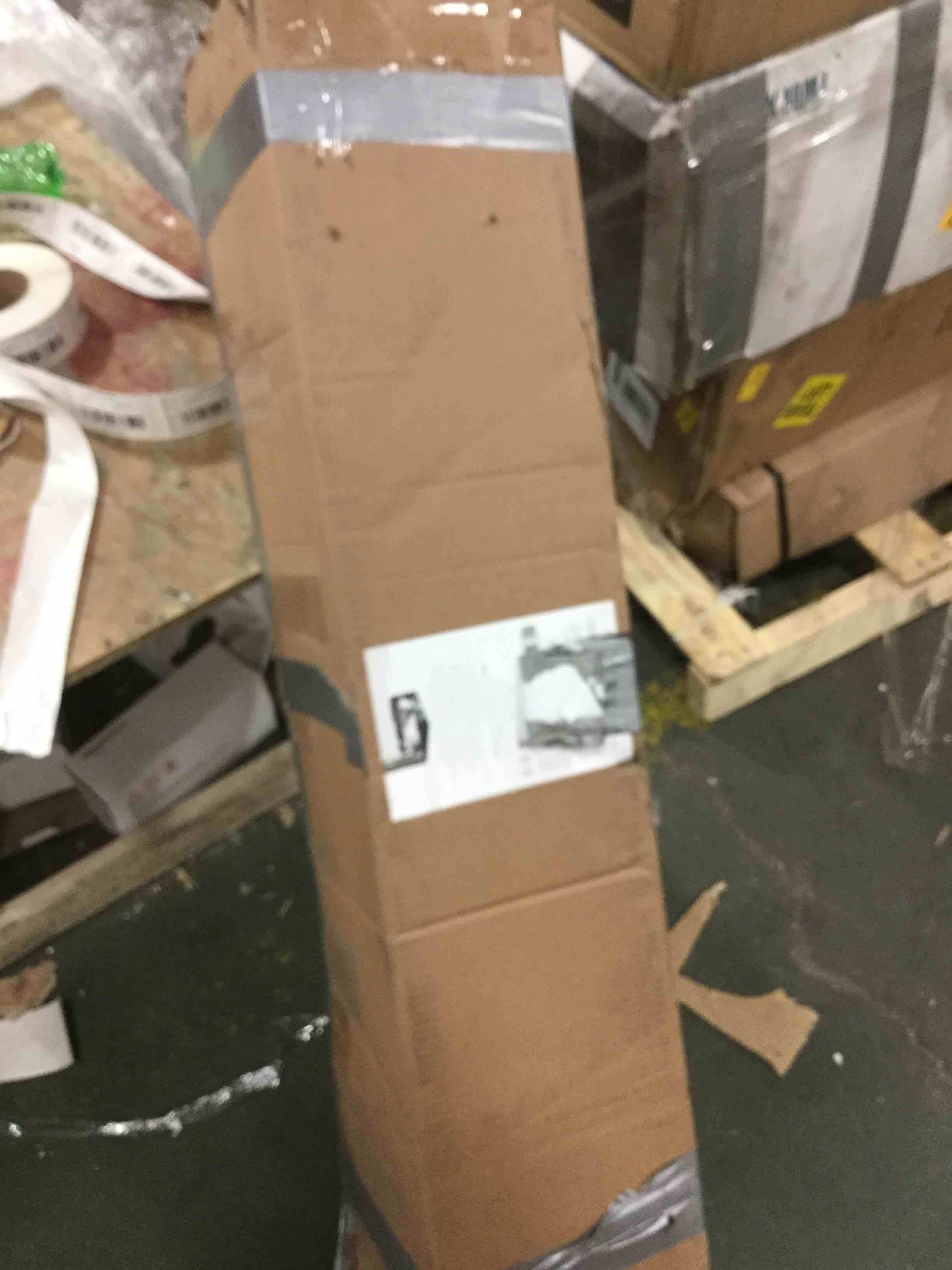 https://s3.amazonaws.com/lotting-images-prod/bidfta/GRY0410680_1580934677092.jpeg