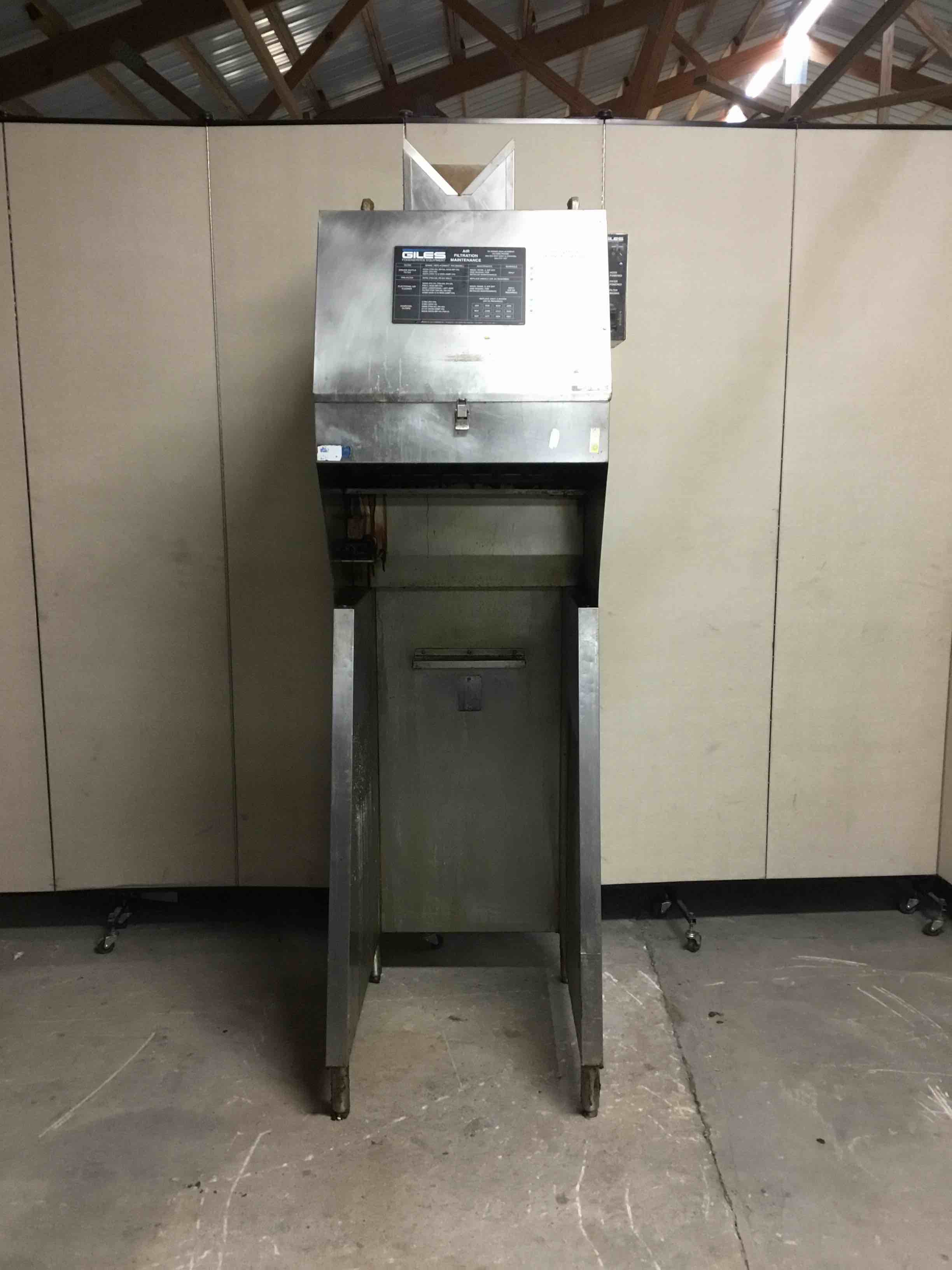 GILES STAINLESS STEEL FRYER VENTLESS EXHAUST HOOD