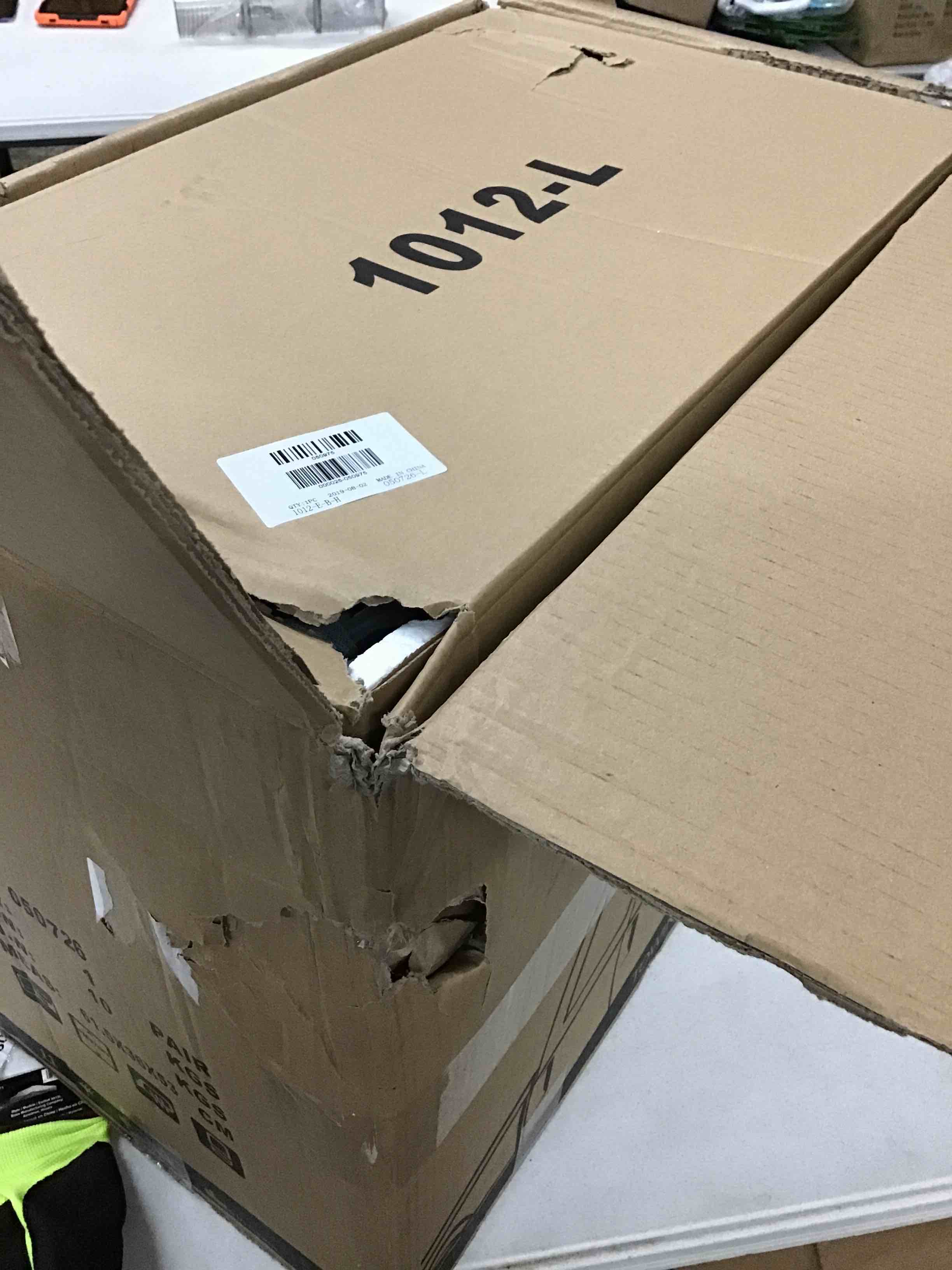 https://s3.amazonaws.com/lotting-images-prod/bidfta/GRY0757038_1604072648782.jpeg