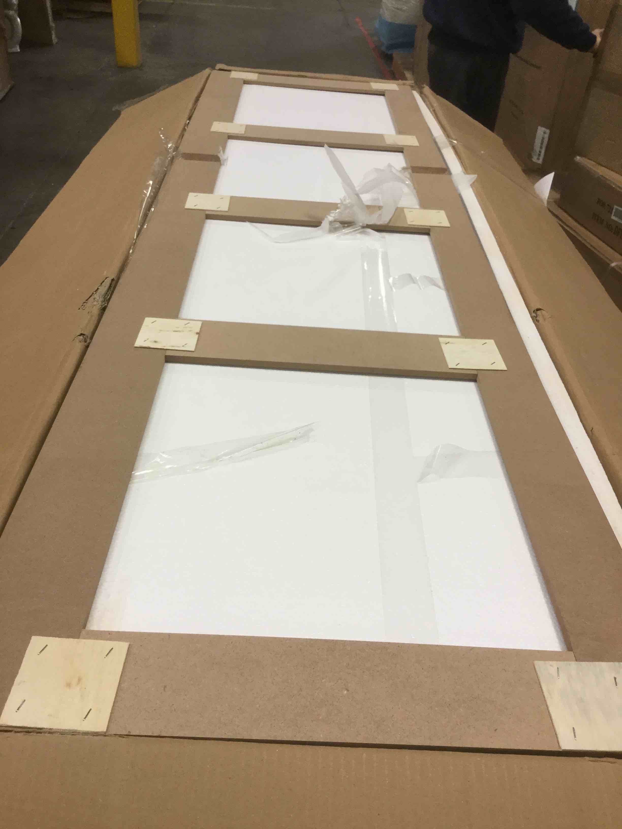 https://s3.amazonaws.com/lotting-images-prod/bidfta/GRY0861655_1608659027622.jpeg