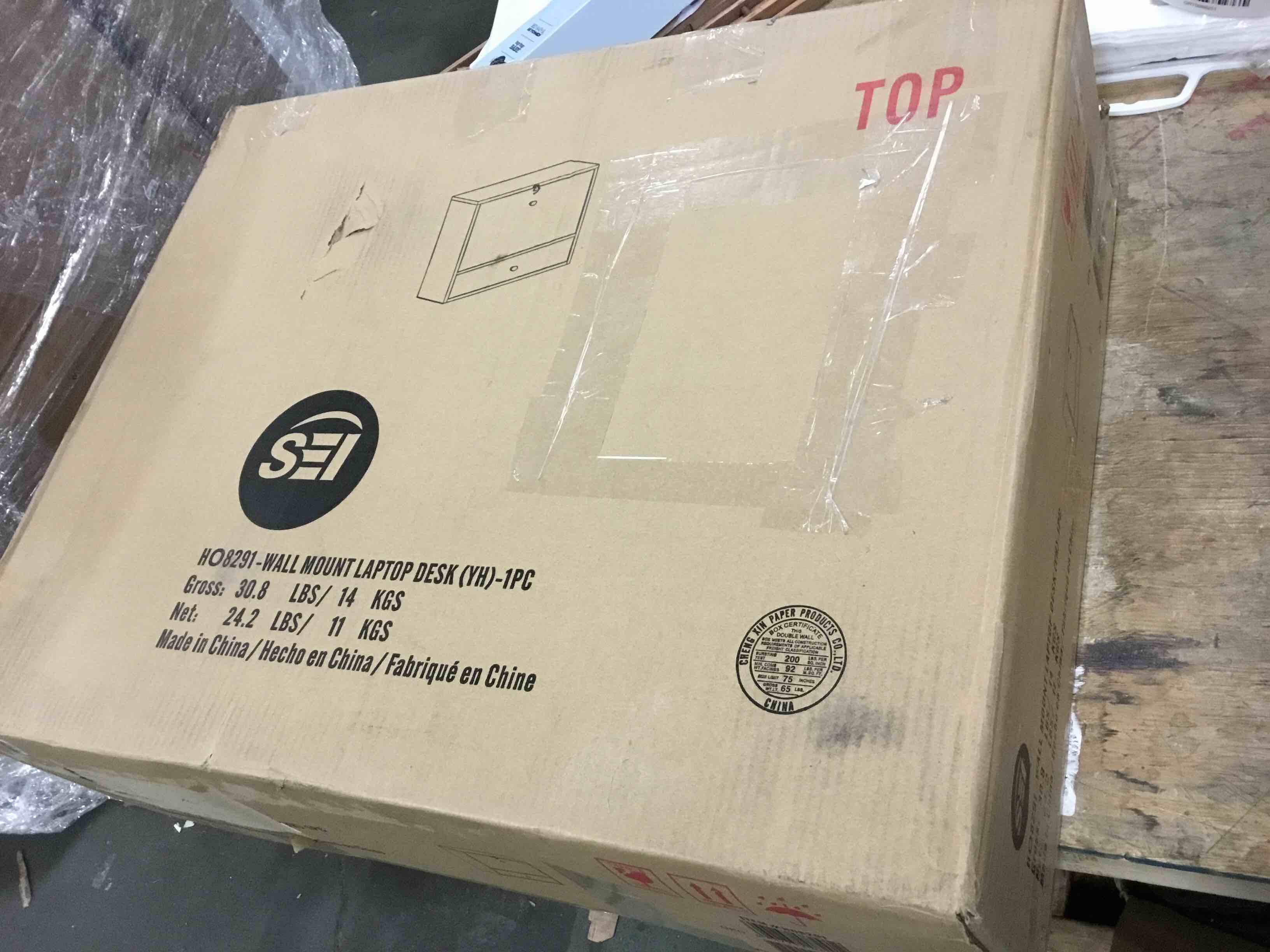 https://s3.amazonaws.com/lotting-images-prod/bidfta/GRY0988251_1615323720885.jpeg