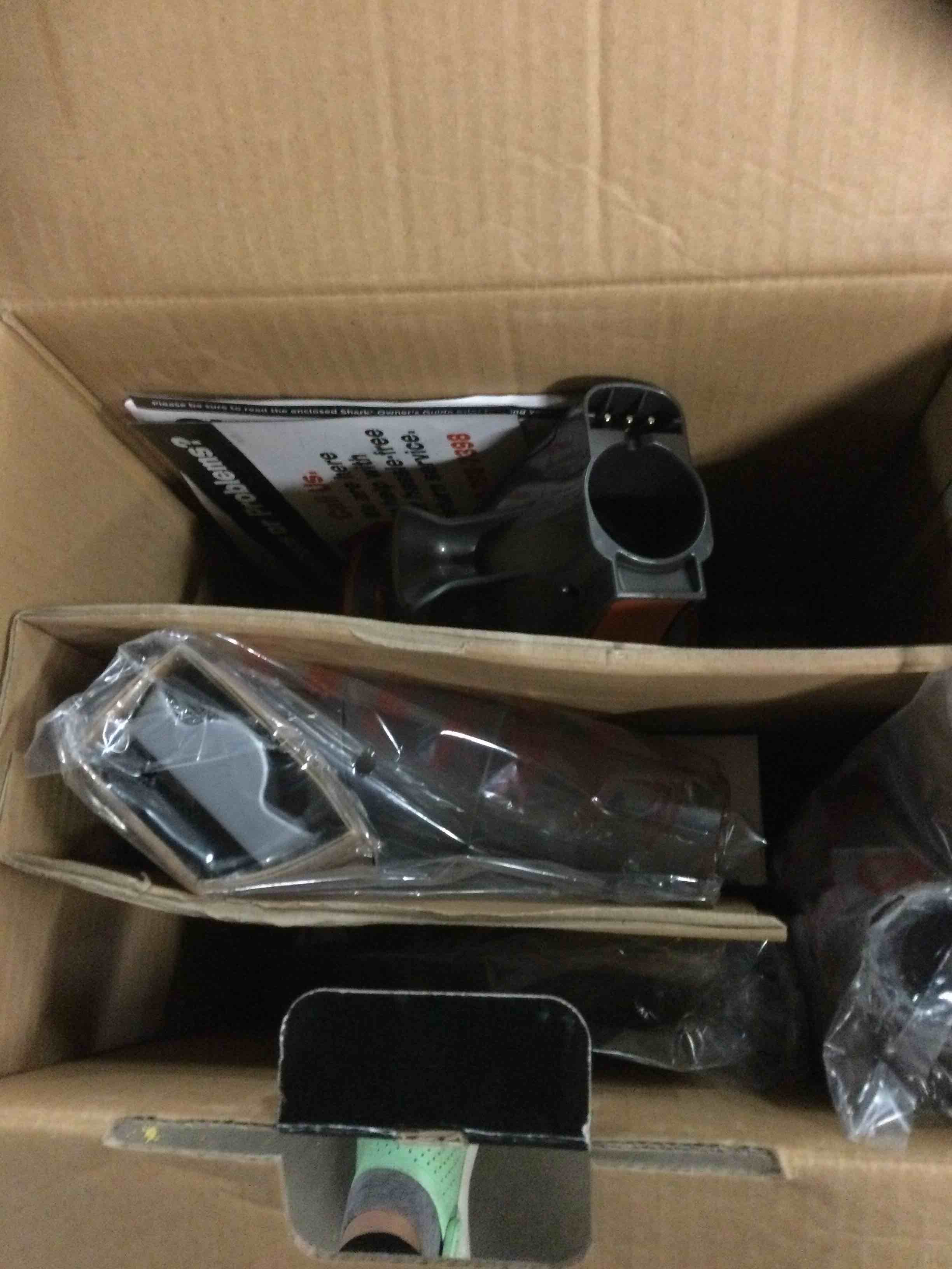 https://s3.amazonaws.com/lotting-images-prod/bidfta/GRY1046751_1617892445348.jpeg