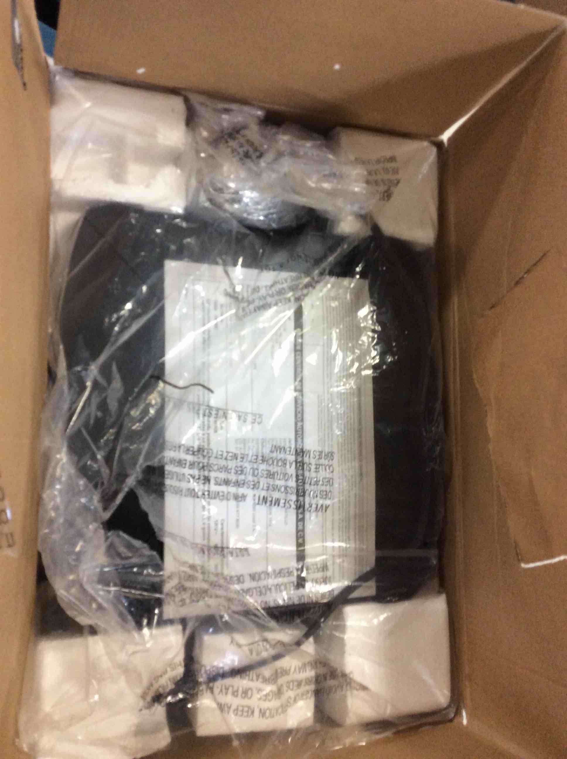 https://s3.amazonaws.com/lotting-images-prod/bidfta/GRY1399136_1633715846555.jpeg